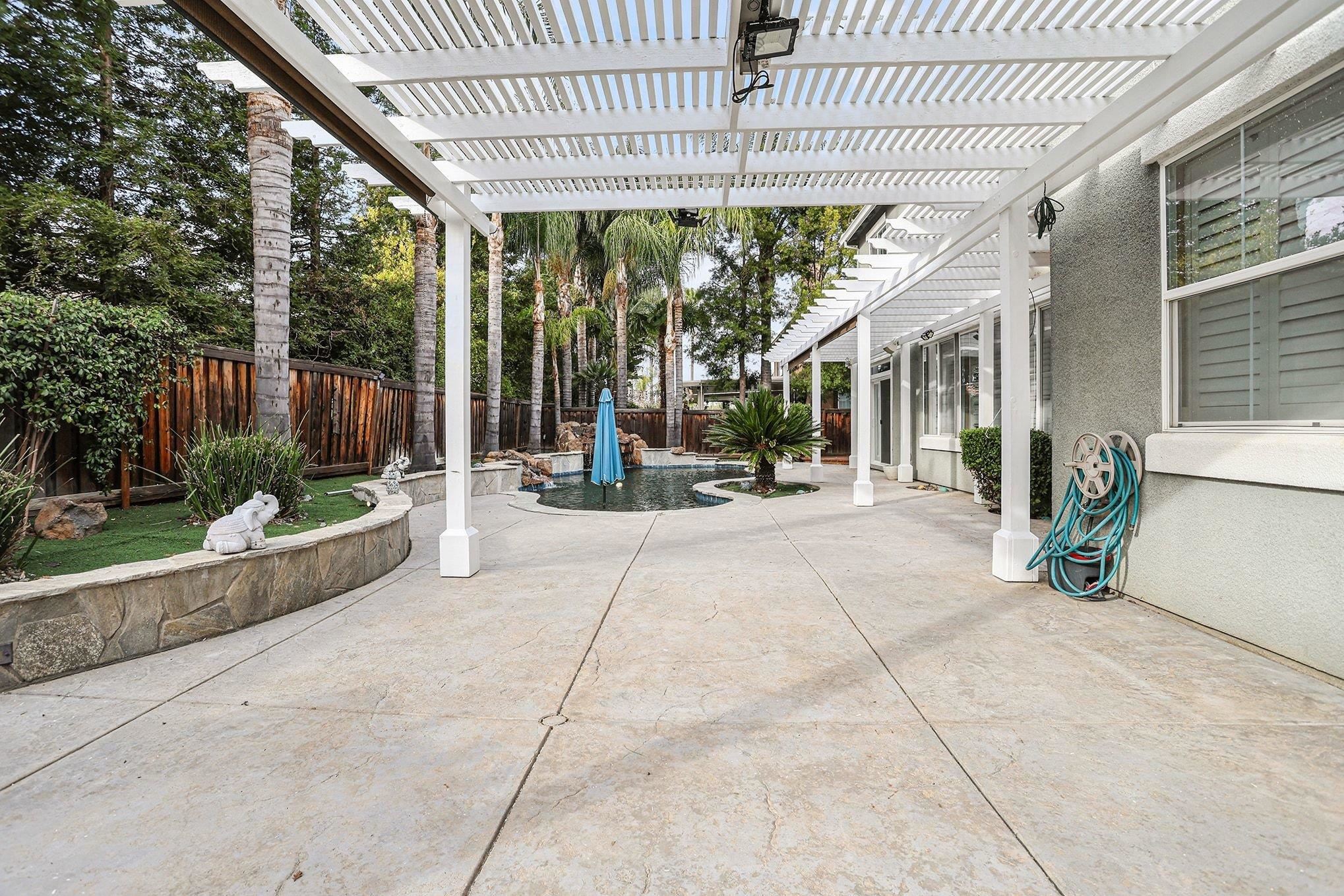 Detail Gallery Image 38 of 52 For 1820 La Fonte Dr, Brentwood,  CA 94513 - 5 Beds | 4/1 Baths