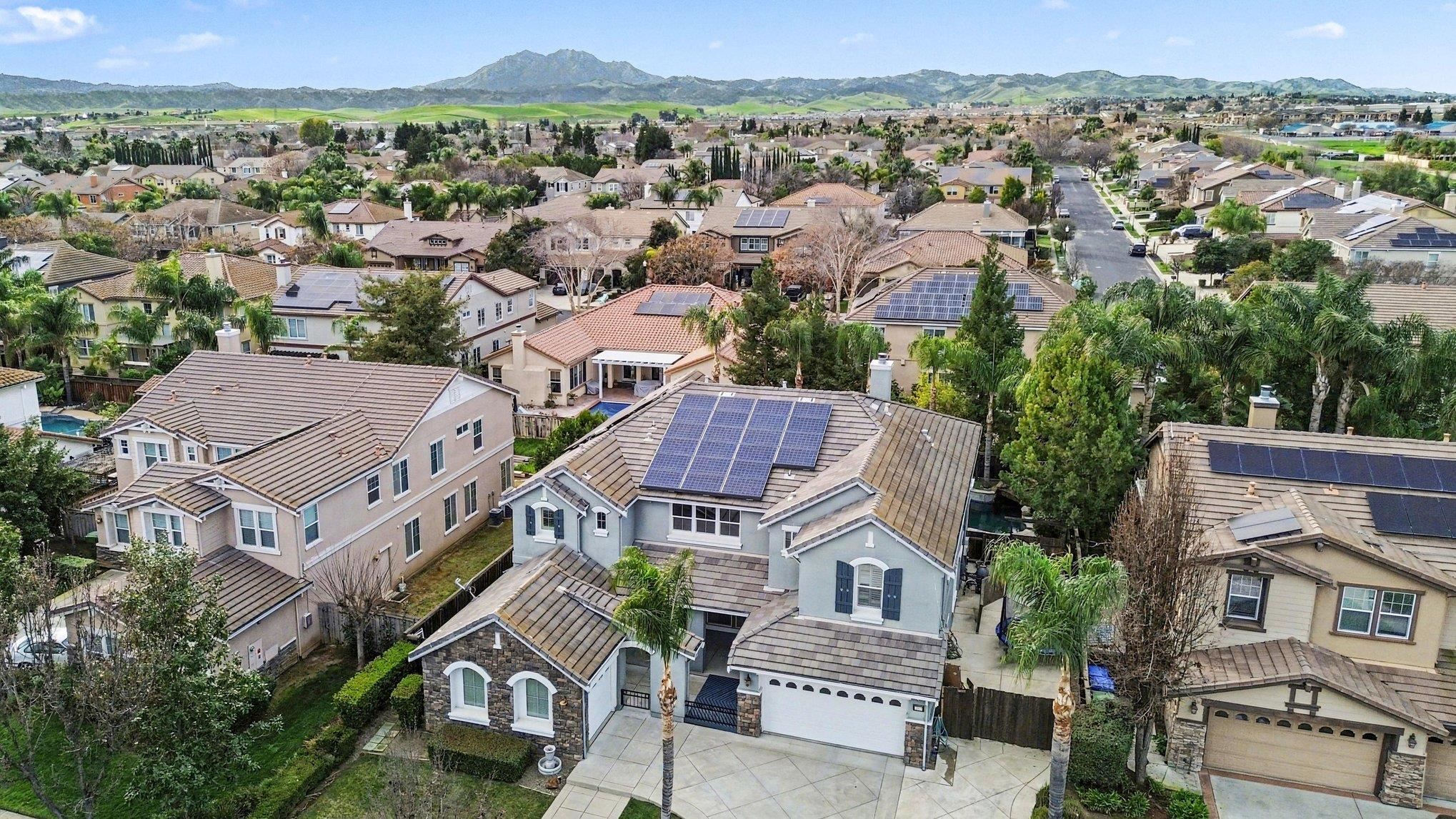 Detail Gallery Image 44 of 52 For 1820 La Fonte Dr, Brentwood,  CA 94513 - 5 Beds | 4/1 Baths