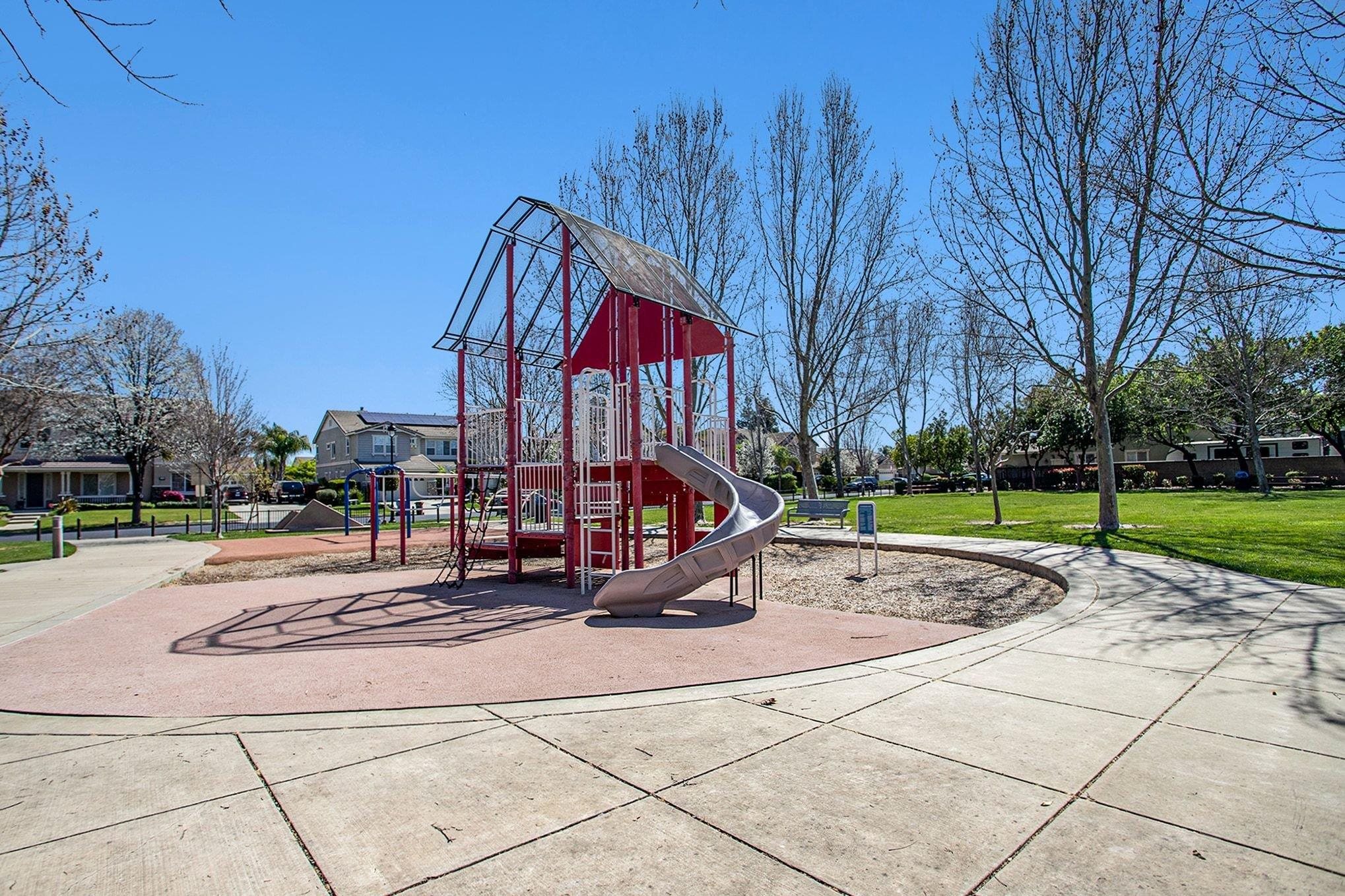 Detail Gallery Image 50 of 52 For 1820 La Fonte Dr, Brentwood,  CA 94513 - 5 Beds | 4/1 Baths