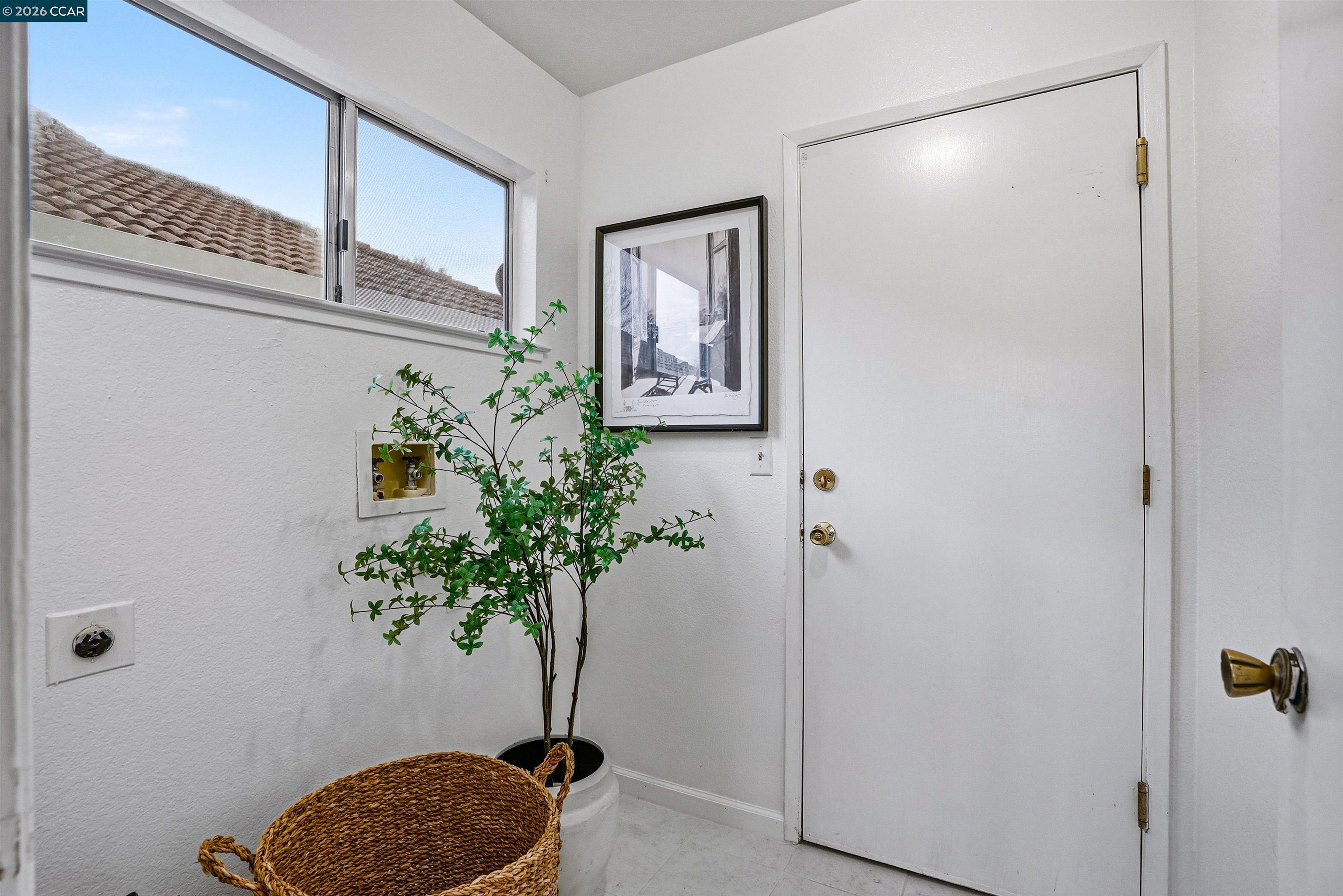 Detail Gallery Image 16 of 43 For 1132 Courtland Ct, Fairfield,  CA 94534 - 4 Beds | 3/1 Baths