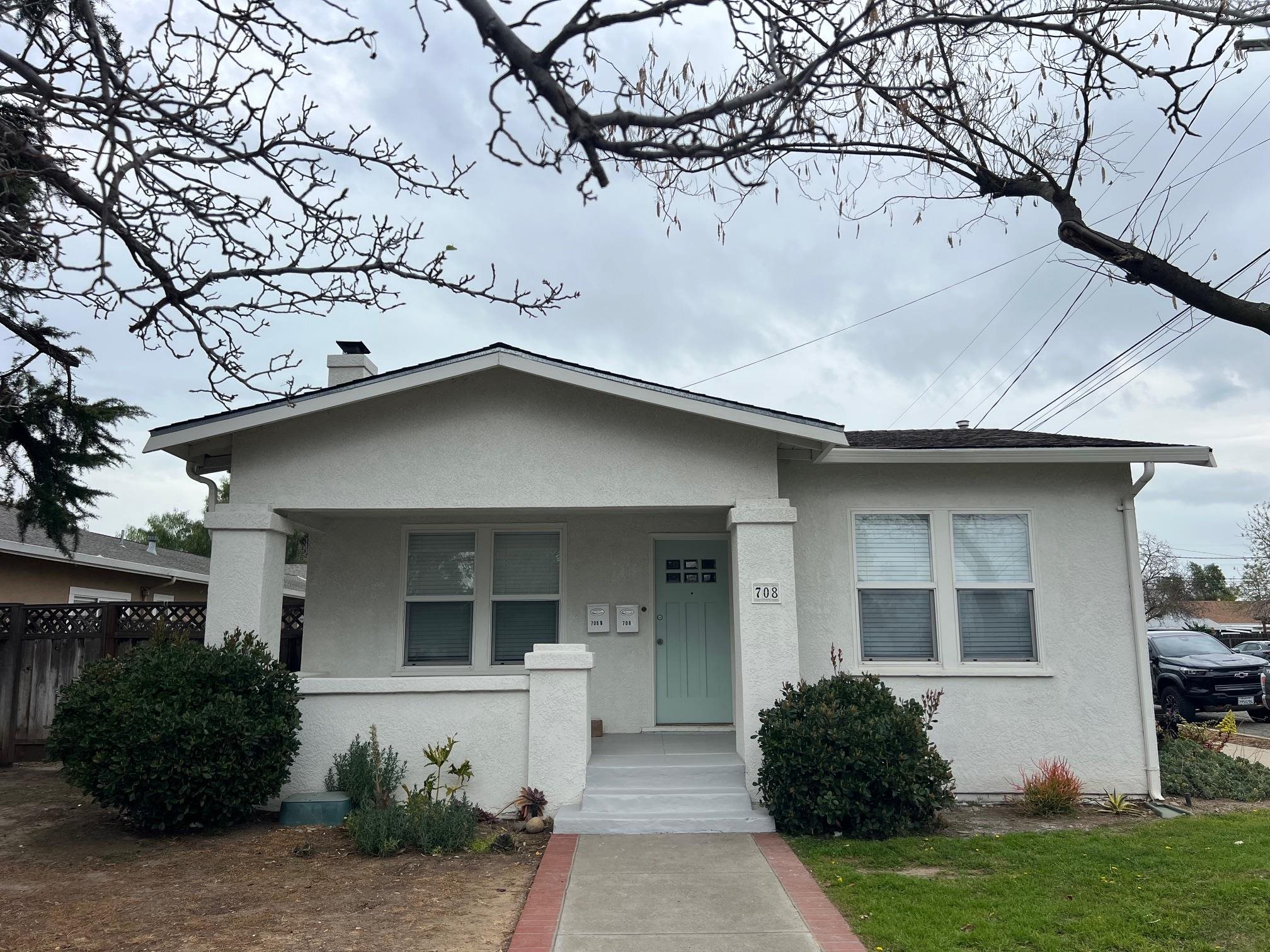 Detail Gallery Image 2 of 52 For 708 N L St, Livermore,  CA 94551 - 3 Beds | 1 Baths