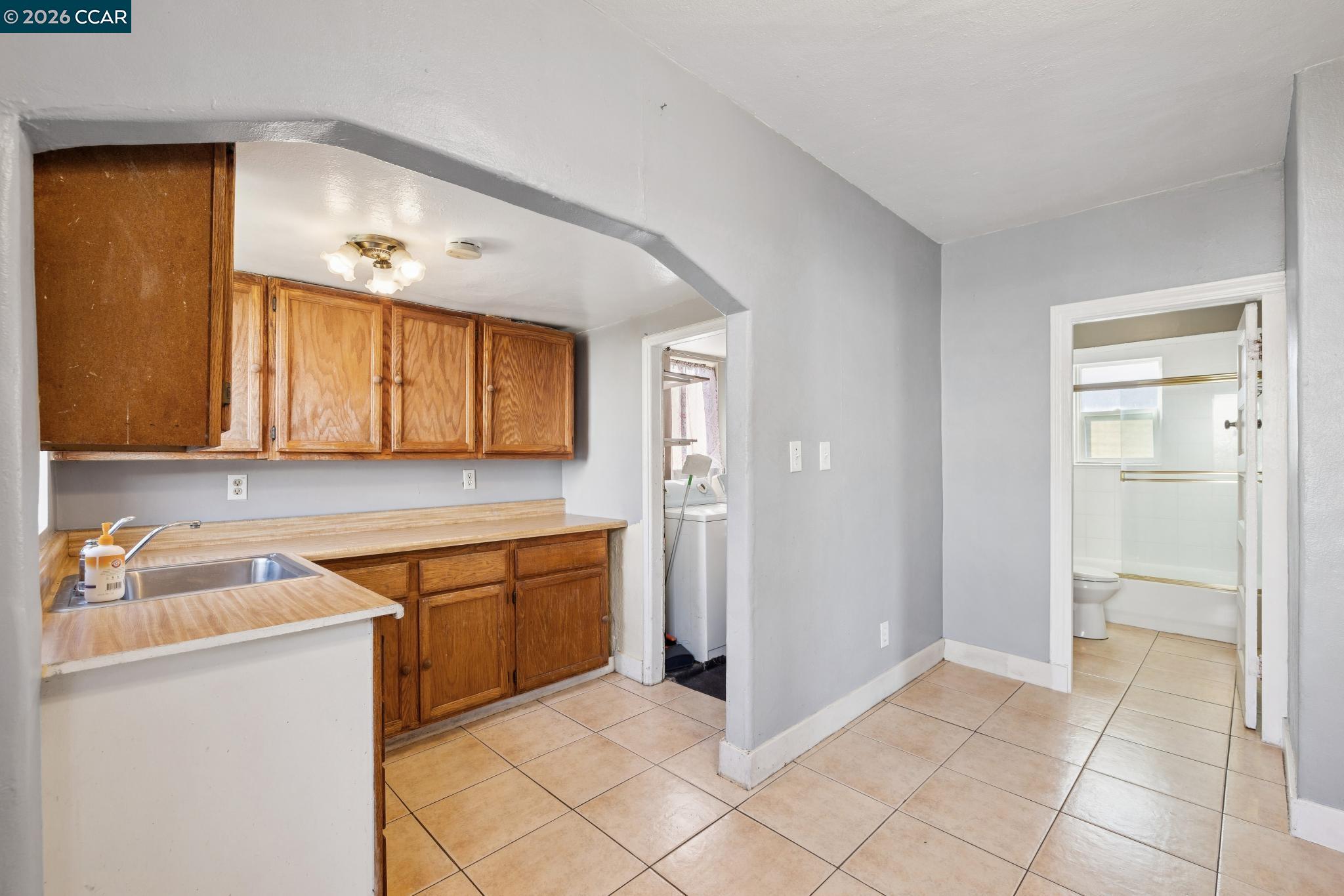Detail Gallery Image 11 of 43 For 3524 Bissell Ave, Richmond,  CA 94805 - 4 Beds | 2 Baths