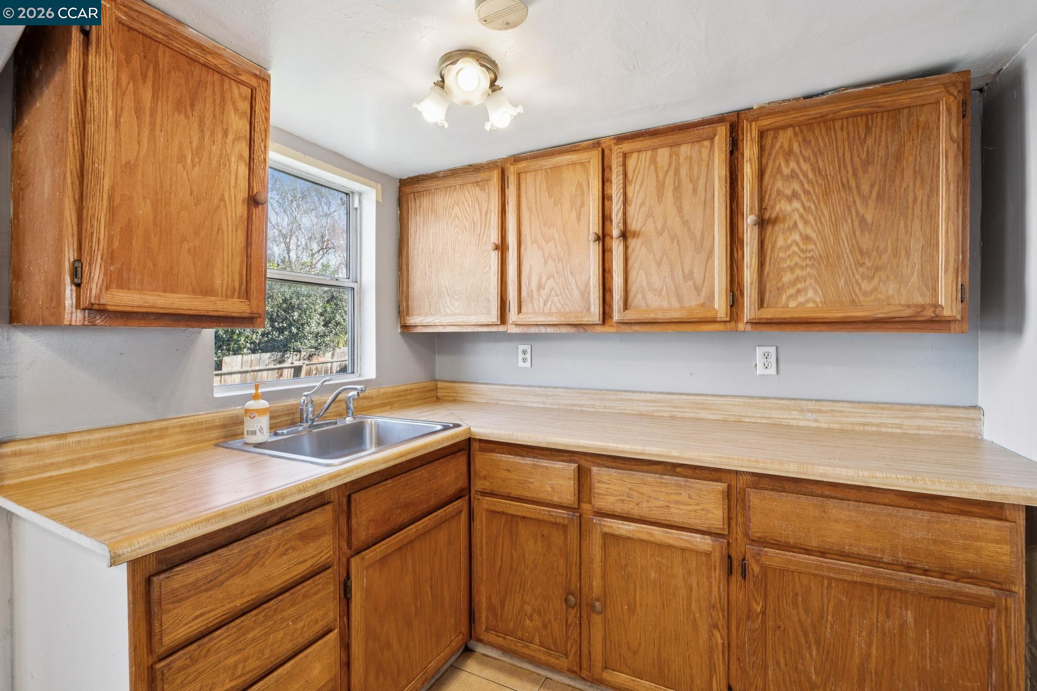 Detail Gallery Image 10 of 43 For 3524 Bissell Ave, Richmond,  CA 94805 - 4 Beds | 2 Baths