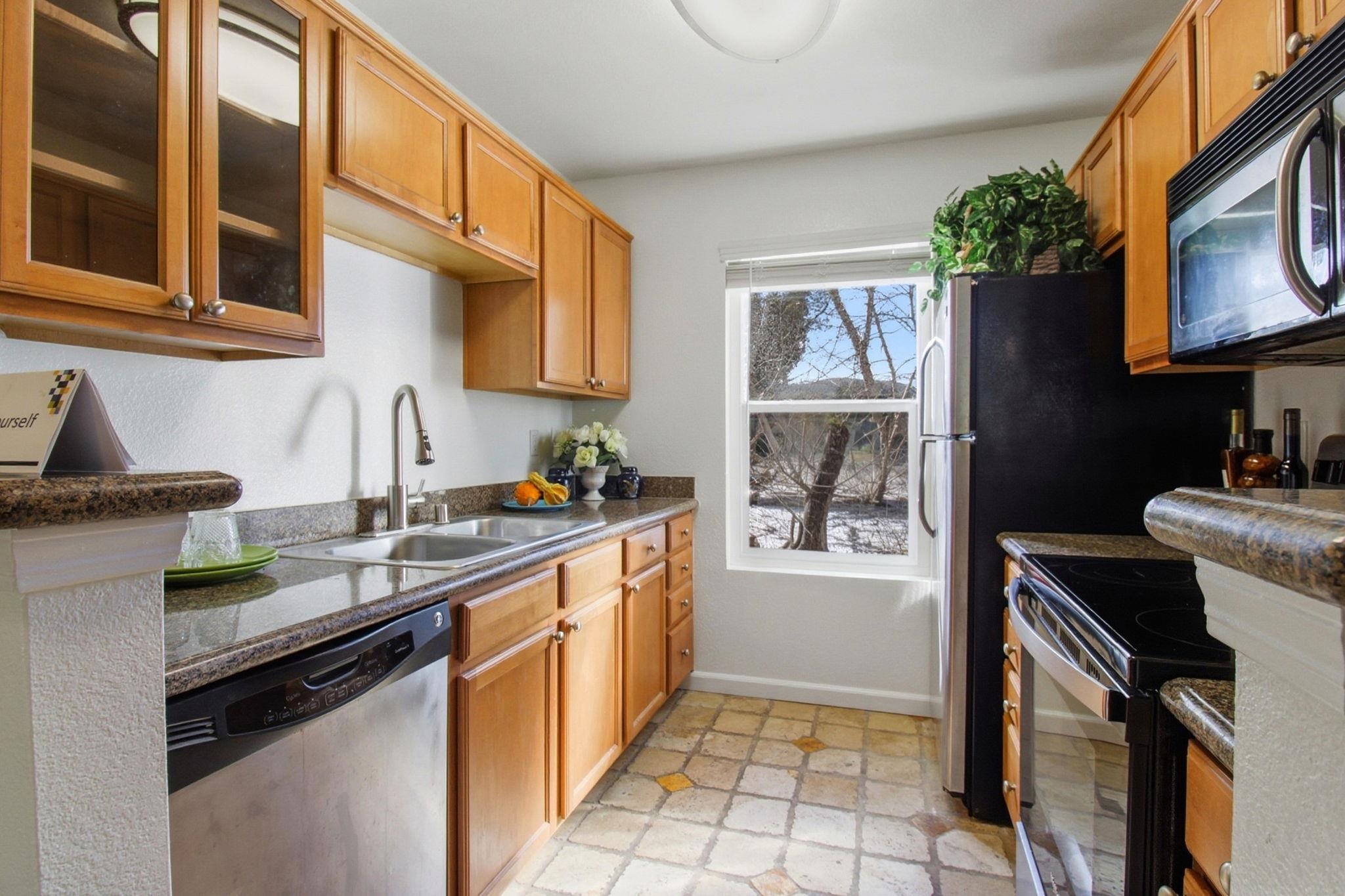 Photo #12: 41123944 Listing: Photo #12