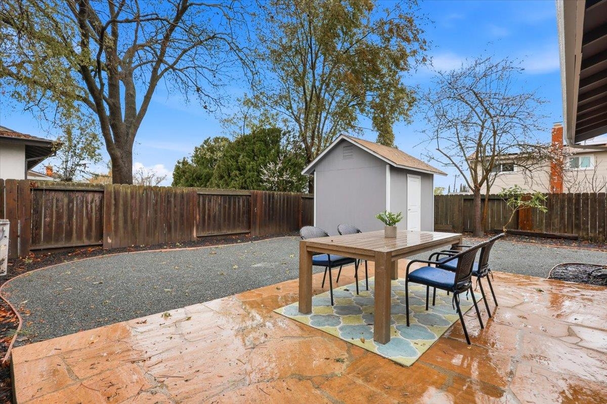 Detail Gallery Image 30 of 35 For 7447 Tamarack Dr, Dublin,  CA 94568 - 4 Beds | 3 Baths