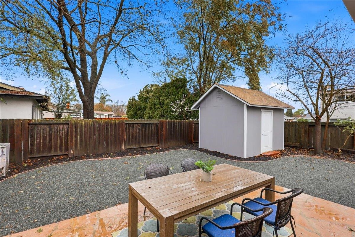 Detail Gallery Image 34 of 35 For 7447 Tamarack Dr, Dublin,  CA 94568 - 4 Beds | 3 Baths