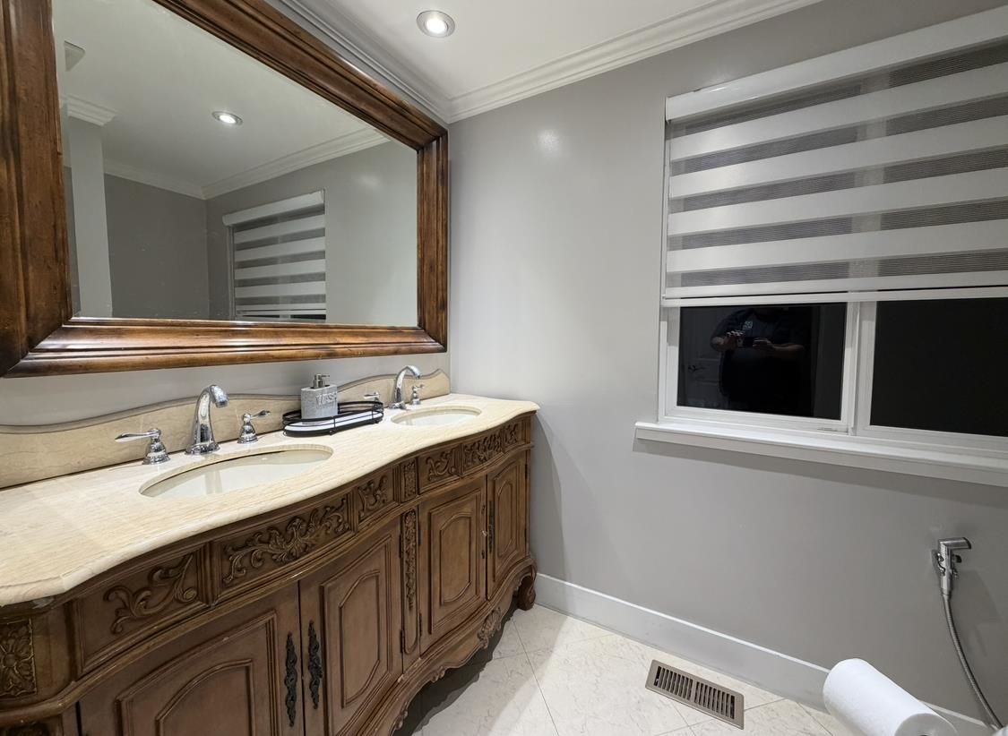 Detail Gallery Image 14 of 14 For 3784 Norris Canyon Rd, San Ramon,  CA 94583 - 4 Beds | 3/1 Baths