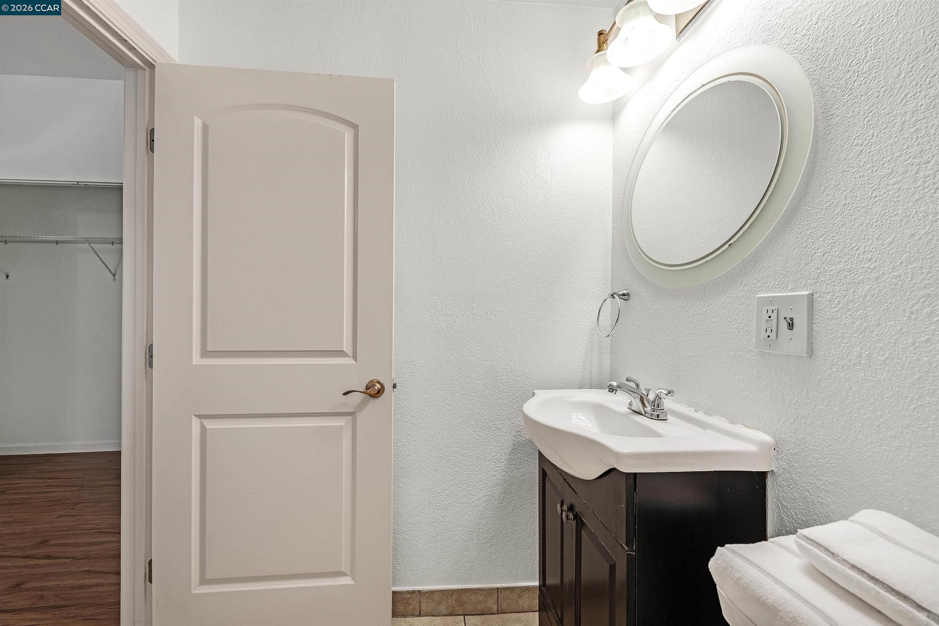 Detail Gallery Image 15 of 32 For 901 Florida Ave, Richmond,  CA 94804 - 2 Beds | 2 Baths