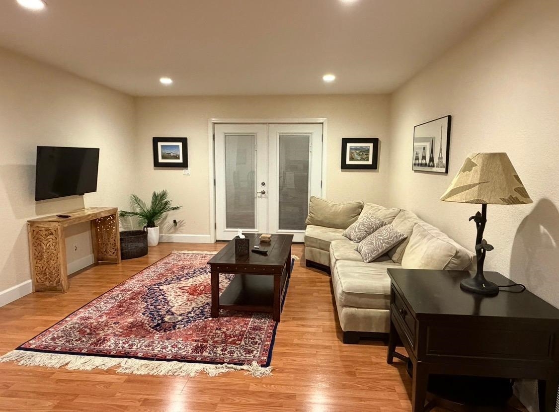 Detail Gallery Image 5 of 11 For 3784 Norris Canyon Rd a,  San Ramon,  CA 94583 - 2 Beds | 1 Baths