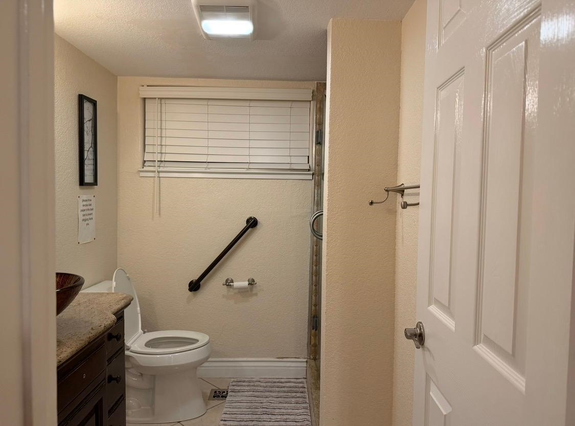 Detail Gallery Image 7 of 11 For 3784 Norris Canyon Rd a,  San Ramon,  CA 94583 - 2 Beds | 1 Baths