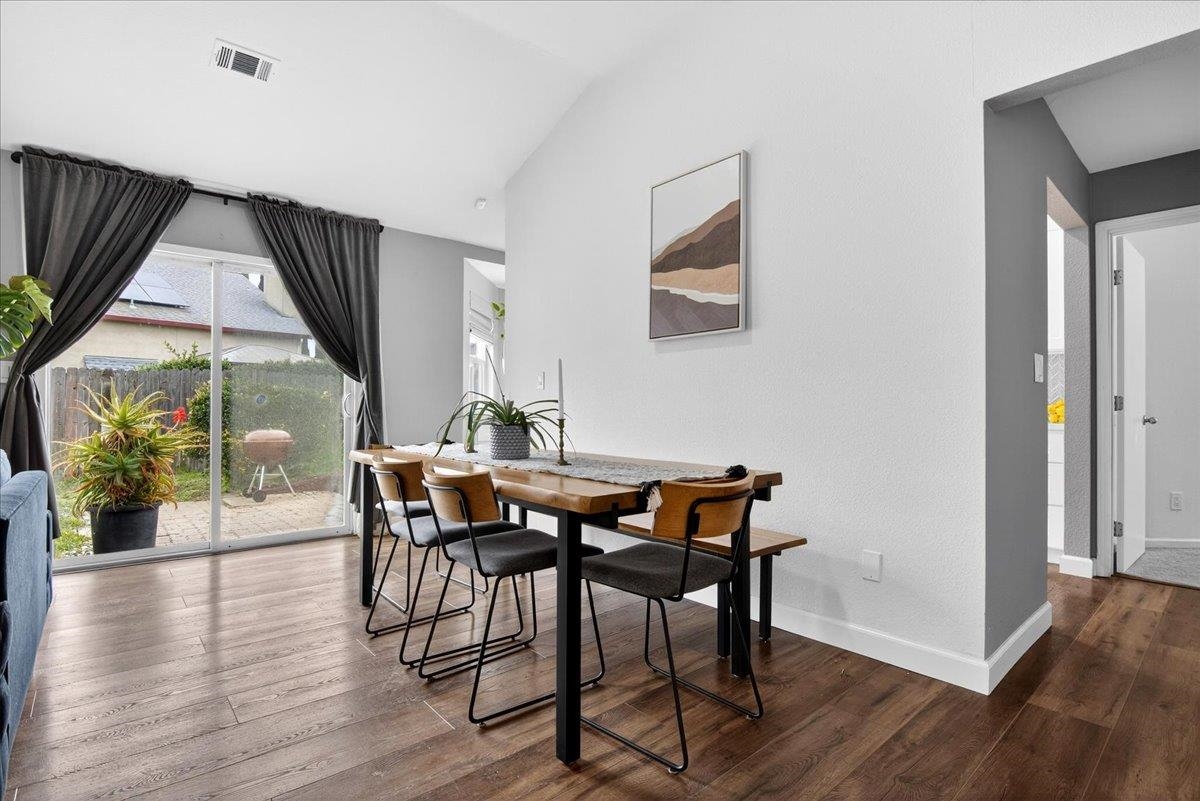 Detail Gallery Image 14 of 41 For 1781 Chandon Way, Oakley,  CA 94561 - 3 Beds | 2 Baths