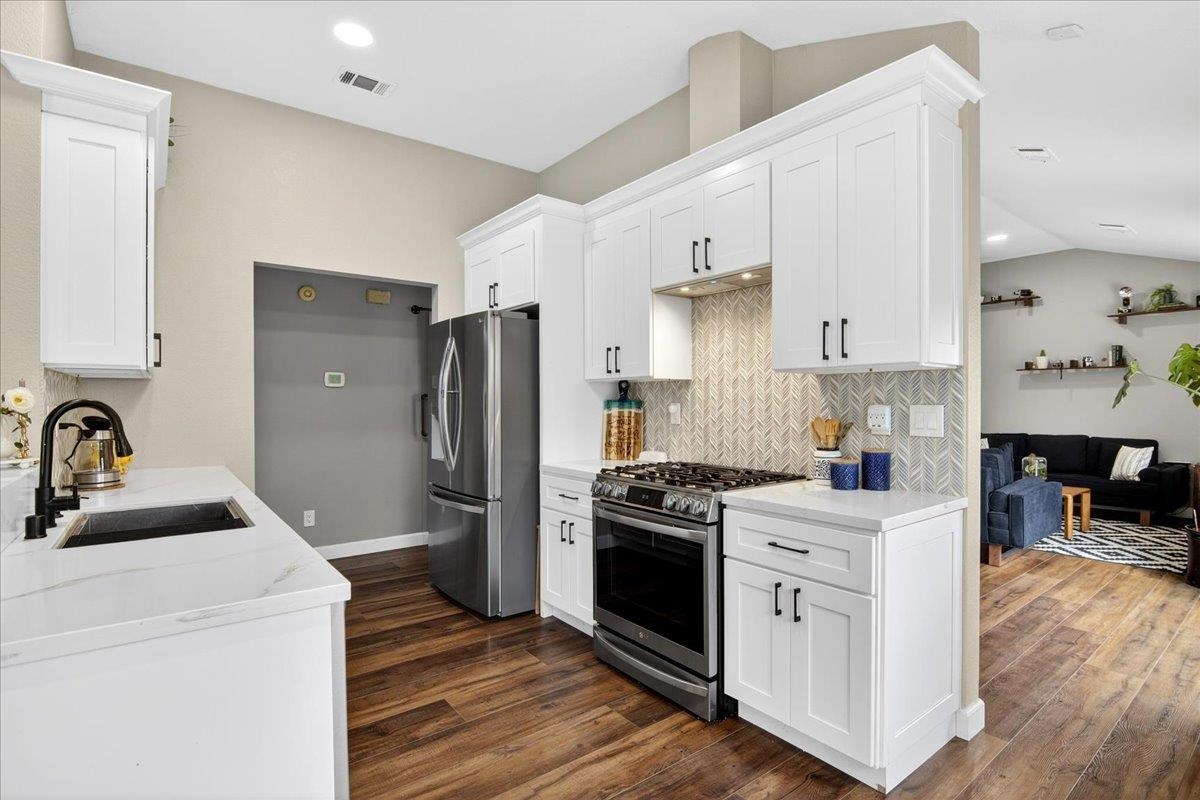 Detail Gallery Image 16 of 41 For 1781 Chandon Way, Oakley,  CA 94561 - 3 Beds | 2 Baths