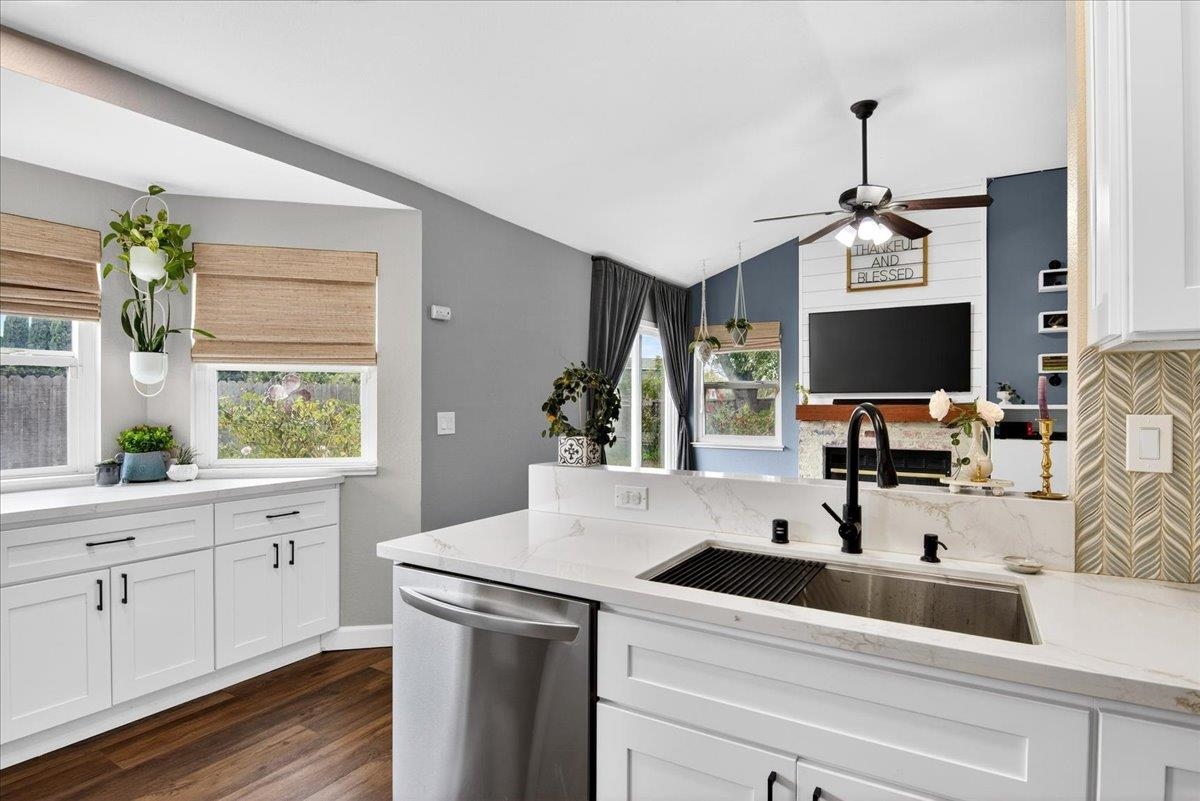 Detail Gallery Image 17 of 41 For 1781 Chandon Way, Oakley,  CA 94561 - 3 Beds | 2 Baths