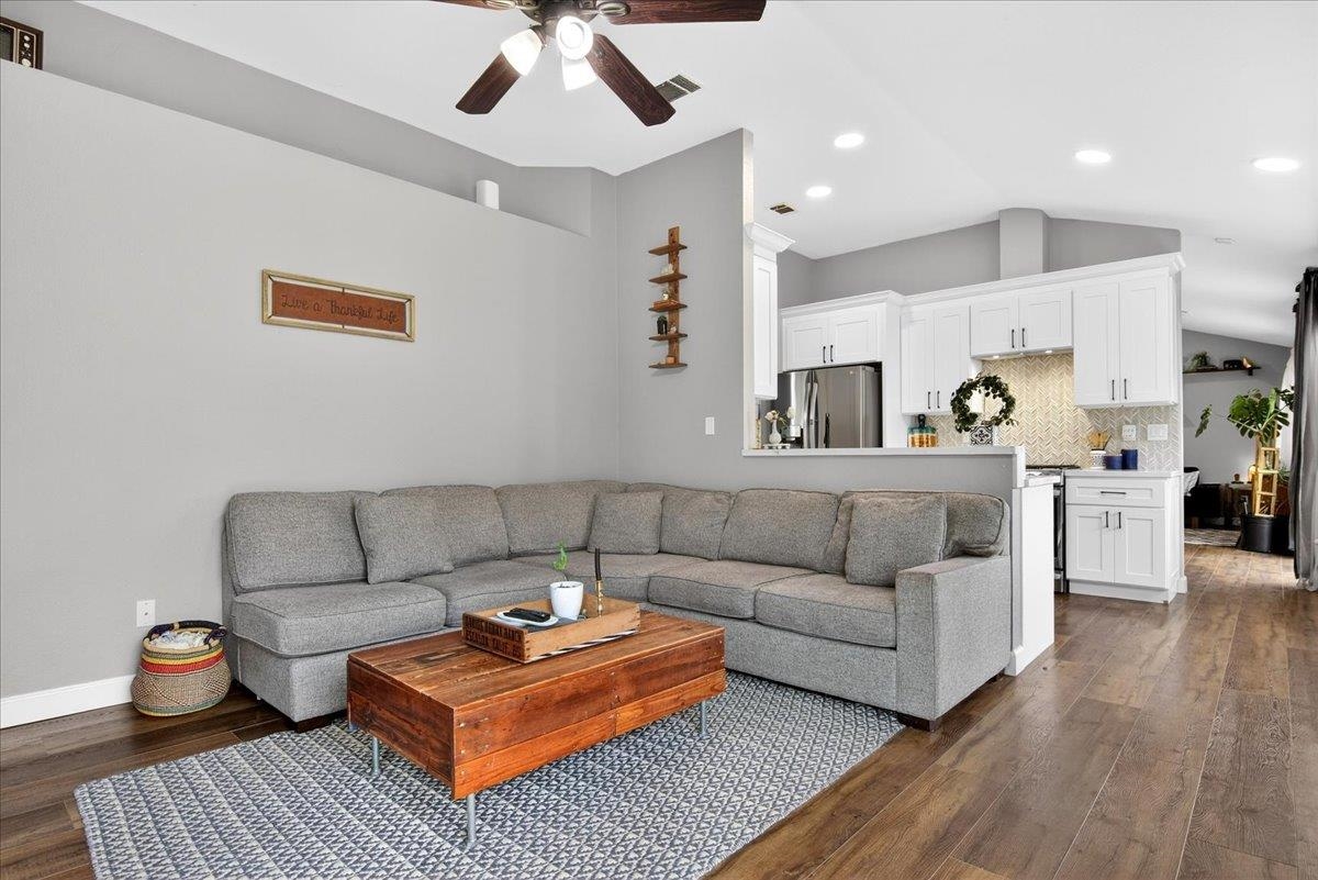 Detail Gallery Image 21 of 41 For 1781 Chandon Way, Oakley,  CA 94561 - 3 Beds | 2 Baths