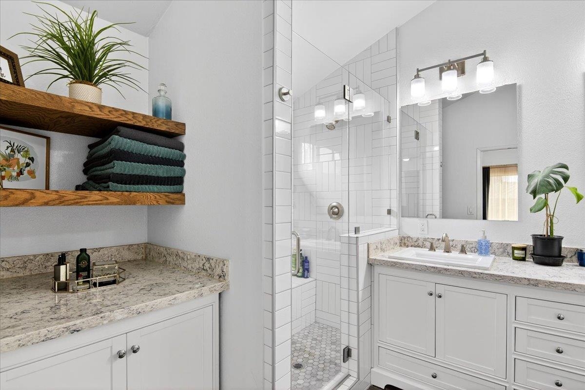 Detail Gallery Image 4 of 41 For 1781 Chandon Way, Oakley,  CA 94561 - 3 Beds | 2 Baths