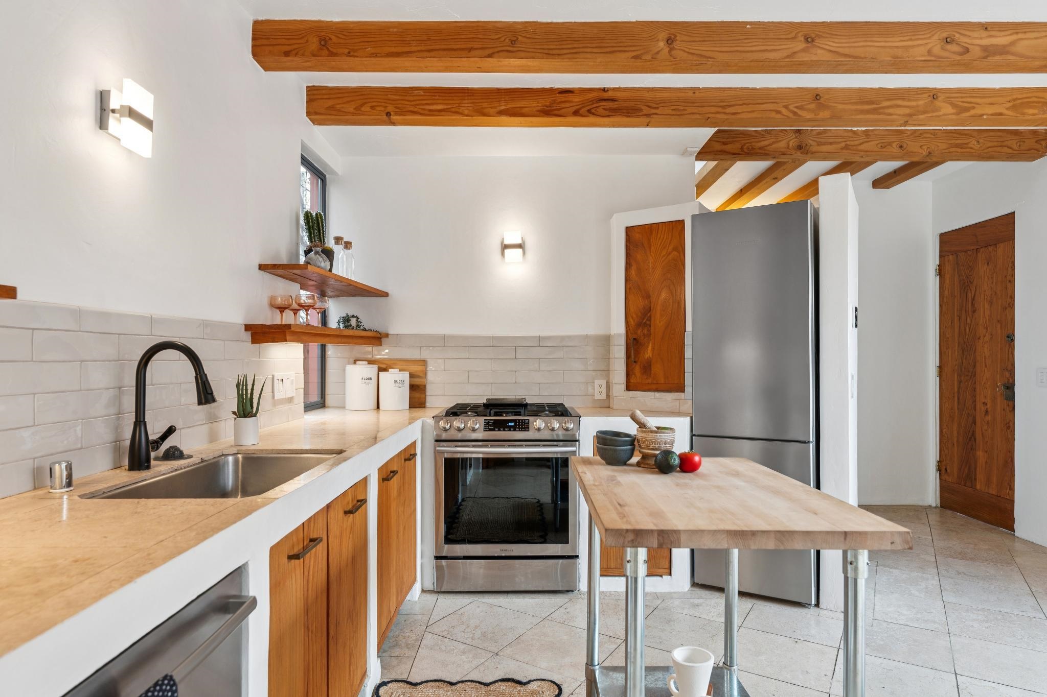 Detail Gallery Image 16 of 60 For 2015 Delaware Street, Berkeley,  CA 94708 - 1 Beds | 1 Baths