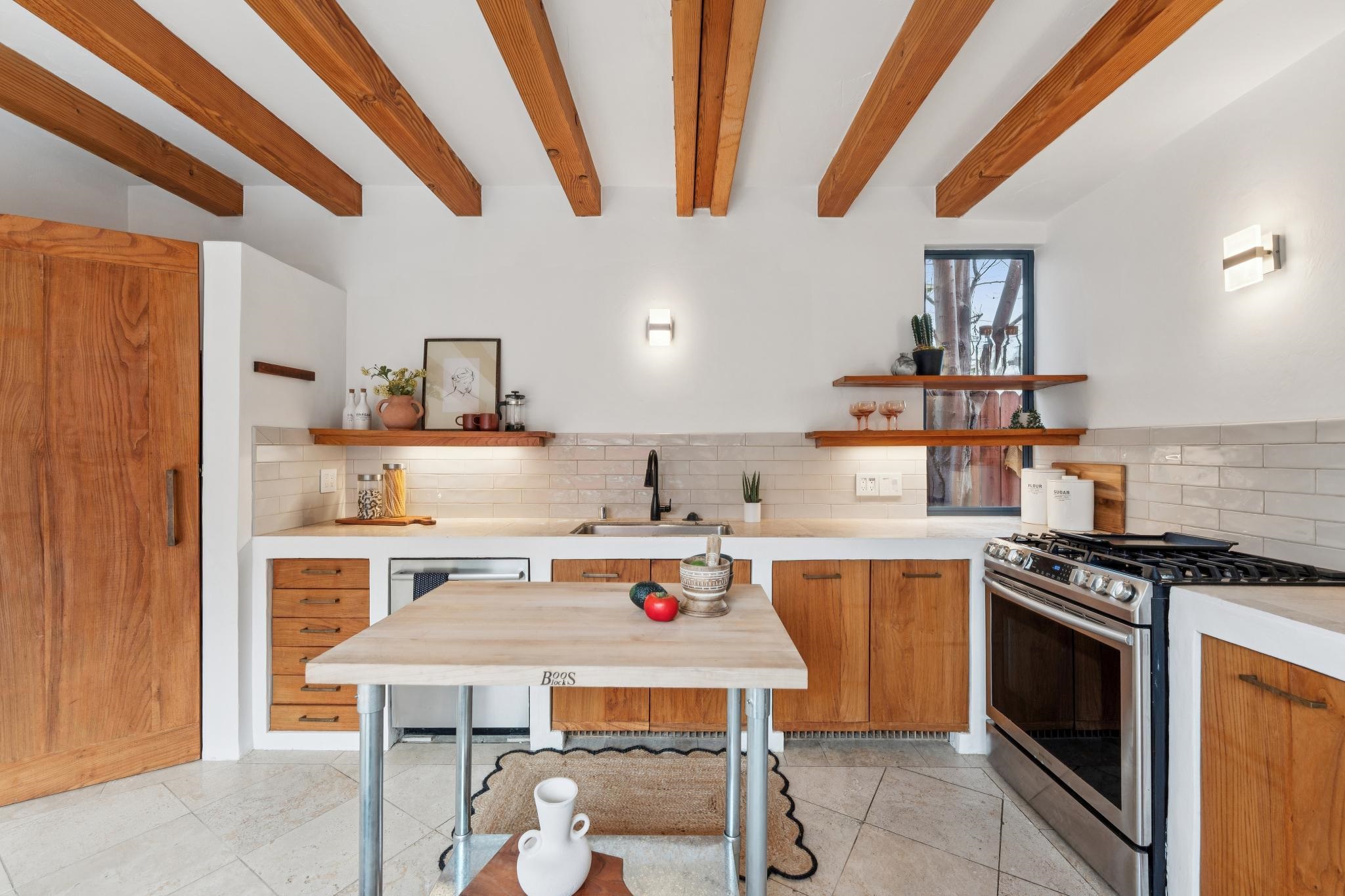 Detail Gallery Image 9 of 60 For 2015 Delaware Street, Berkeley,  CA 94708 - 1 Beds | 1 Baths