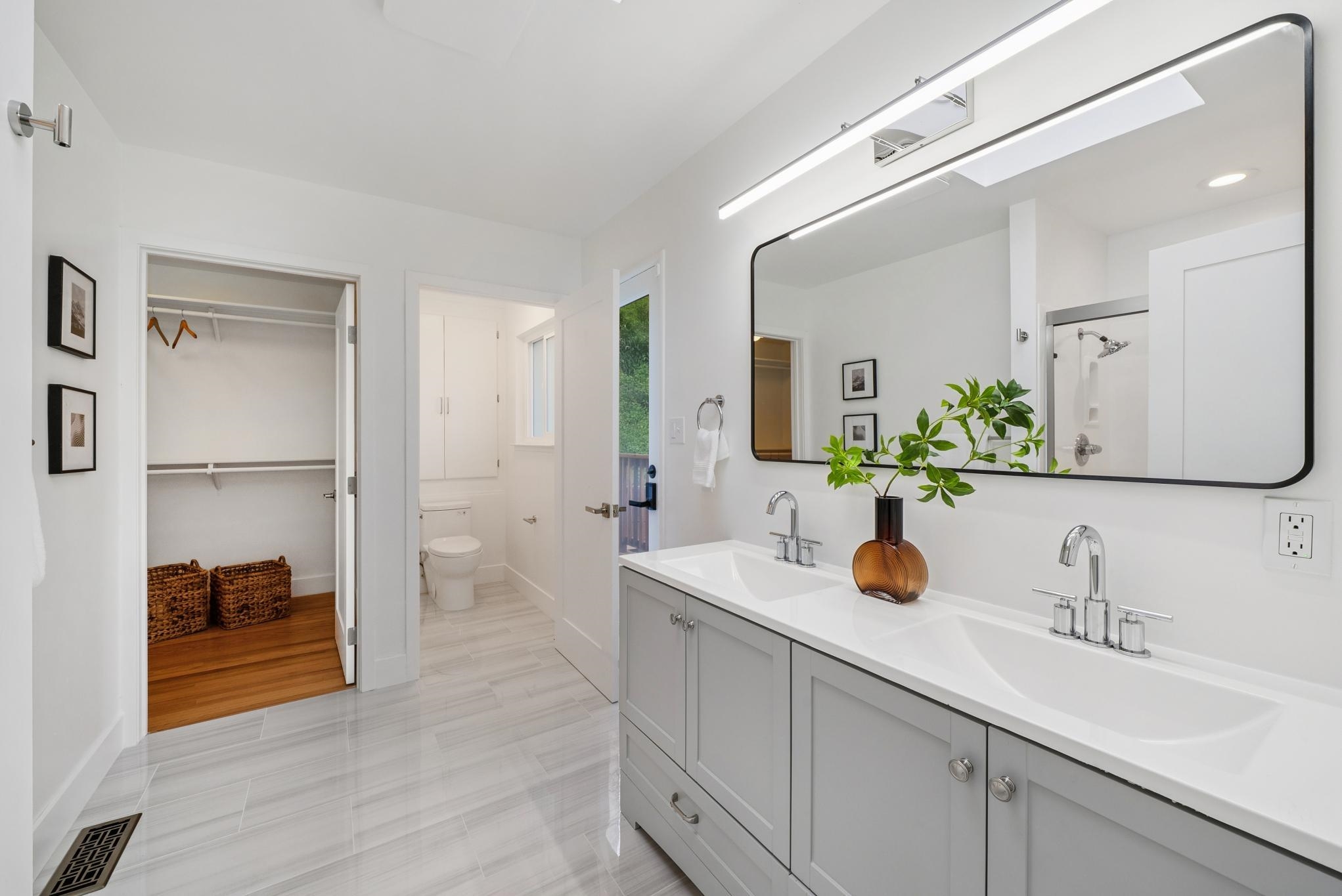 Detail Gallery Image 13 of 57 For 2435 Lunada, Alamo,  CA 94507-2610 - 3 Beds | 2/1 Baths