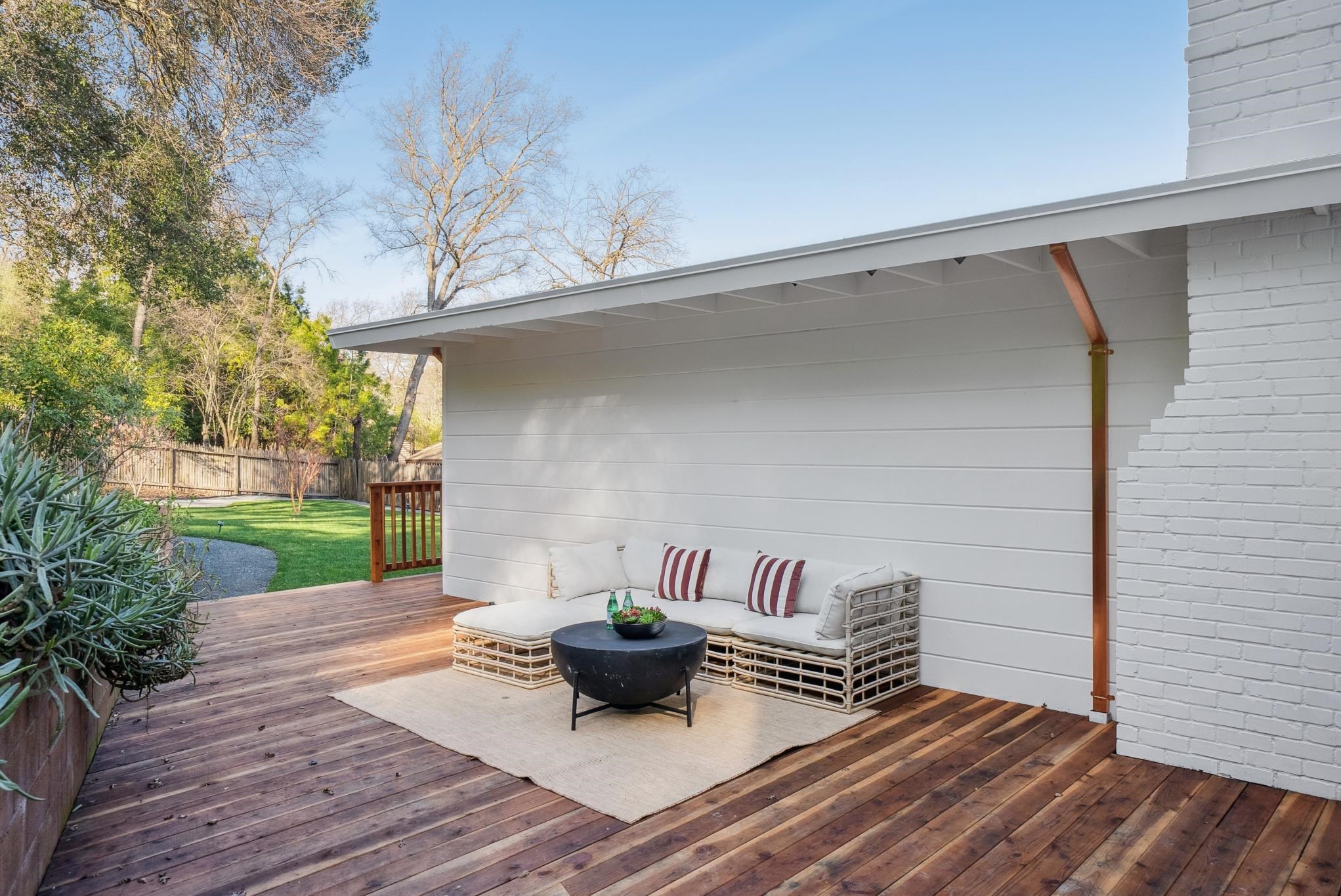 Detail Gallery Image 26 of 57 For 2435 Lunada, Alamo,  CA 94507-2610 - 3 Beds | 2/1 Baths