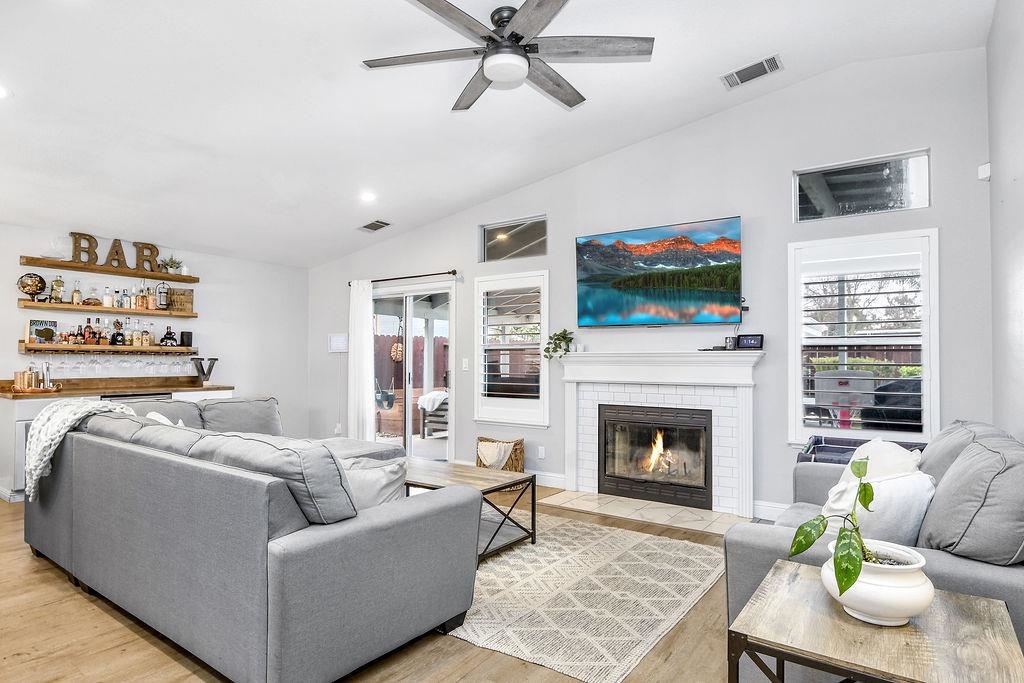 Detail Gallery Image 12 of 36 For 2231 Ventnor Ln, Oakley,  CA 94561 - 3 Beds | 2 Baths