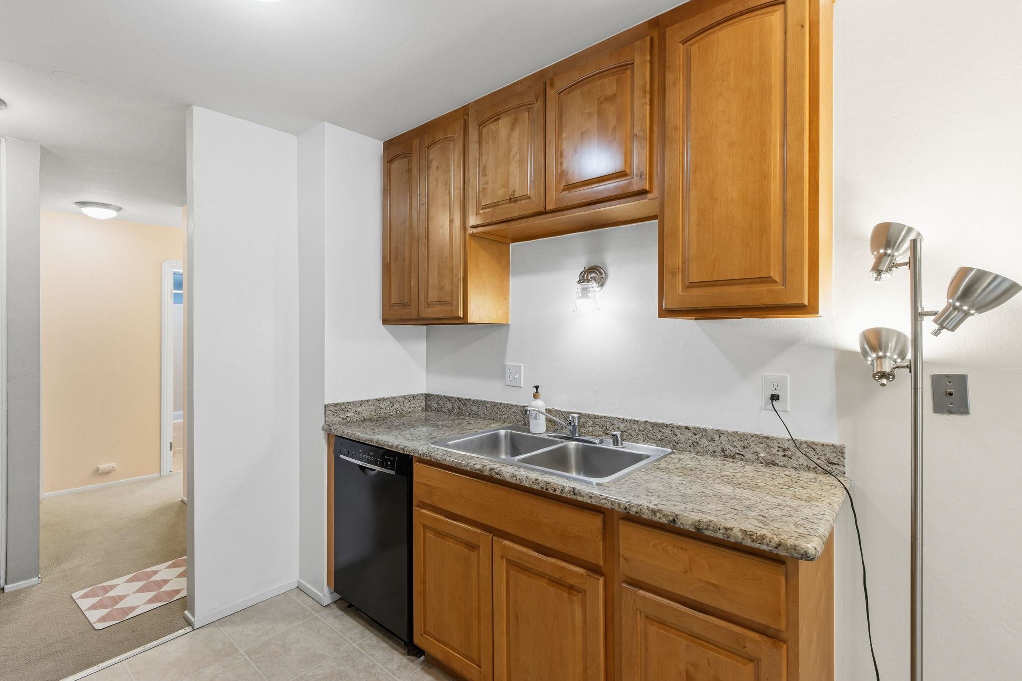 Photo #8: 41123960 Listing: Photo #8