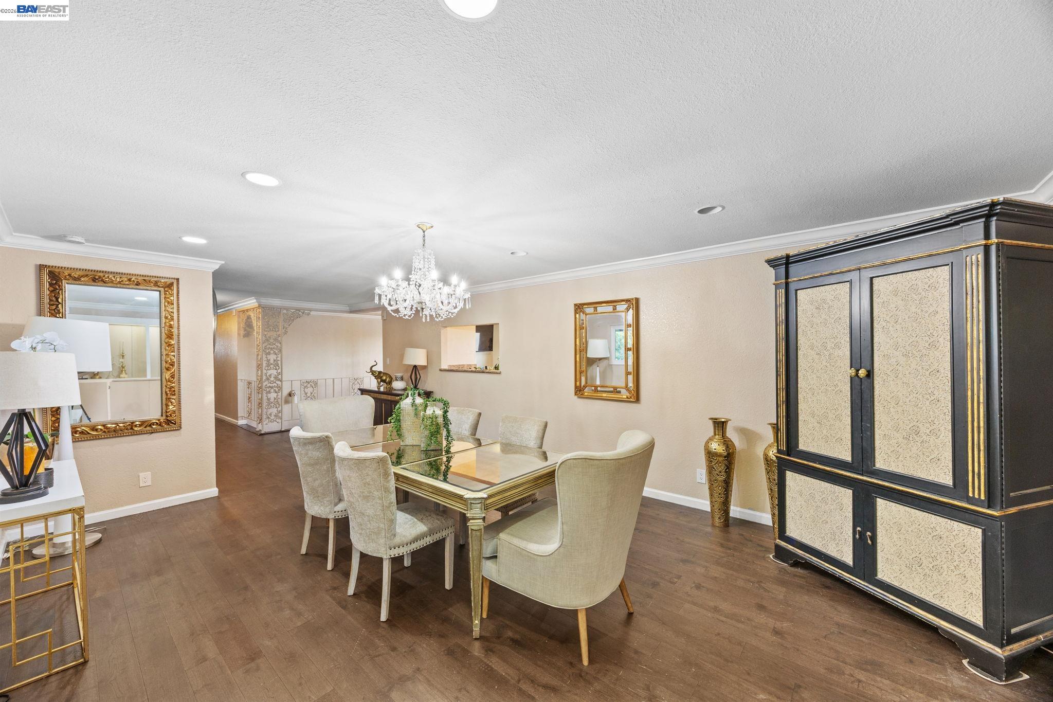 Detail Gallery Image 31 of 41 For 2245 Sol St, Castro Valley,  CA 94578 - 5 Beds | 3 Baths