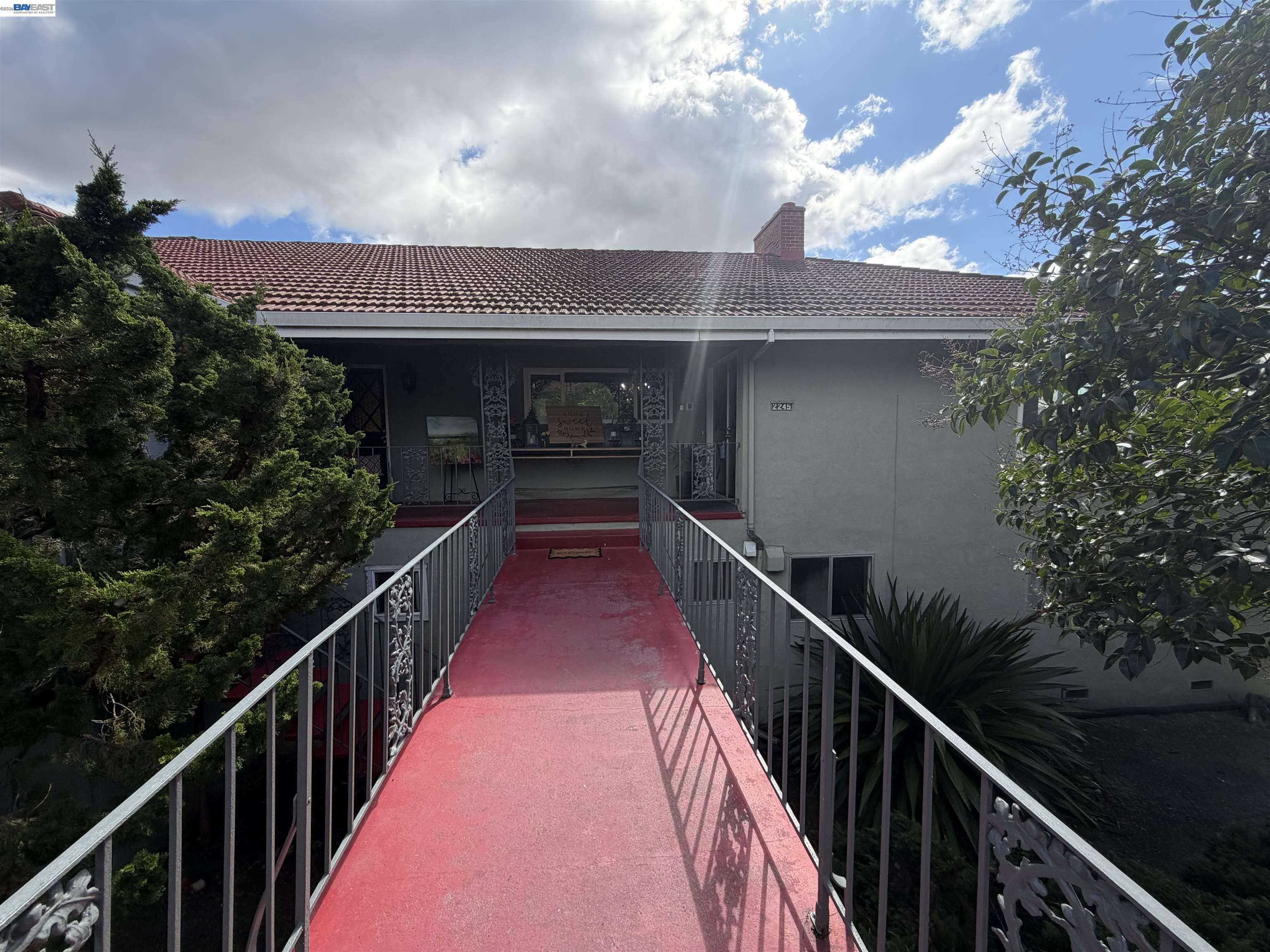 Detail Gallery Image 37 of 41 For 2245 Sol St, Castro Valley,  CA 94578 - 5 Beds | 3 Baths