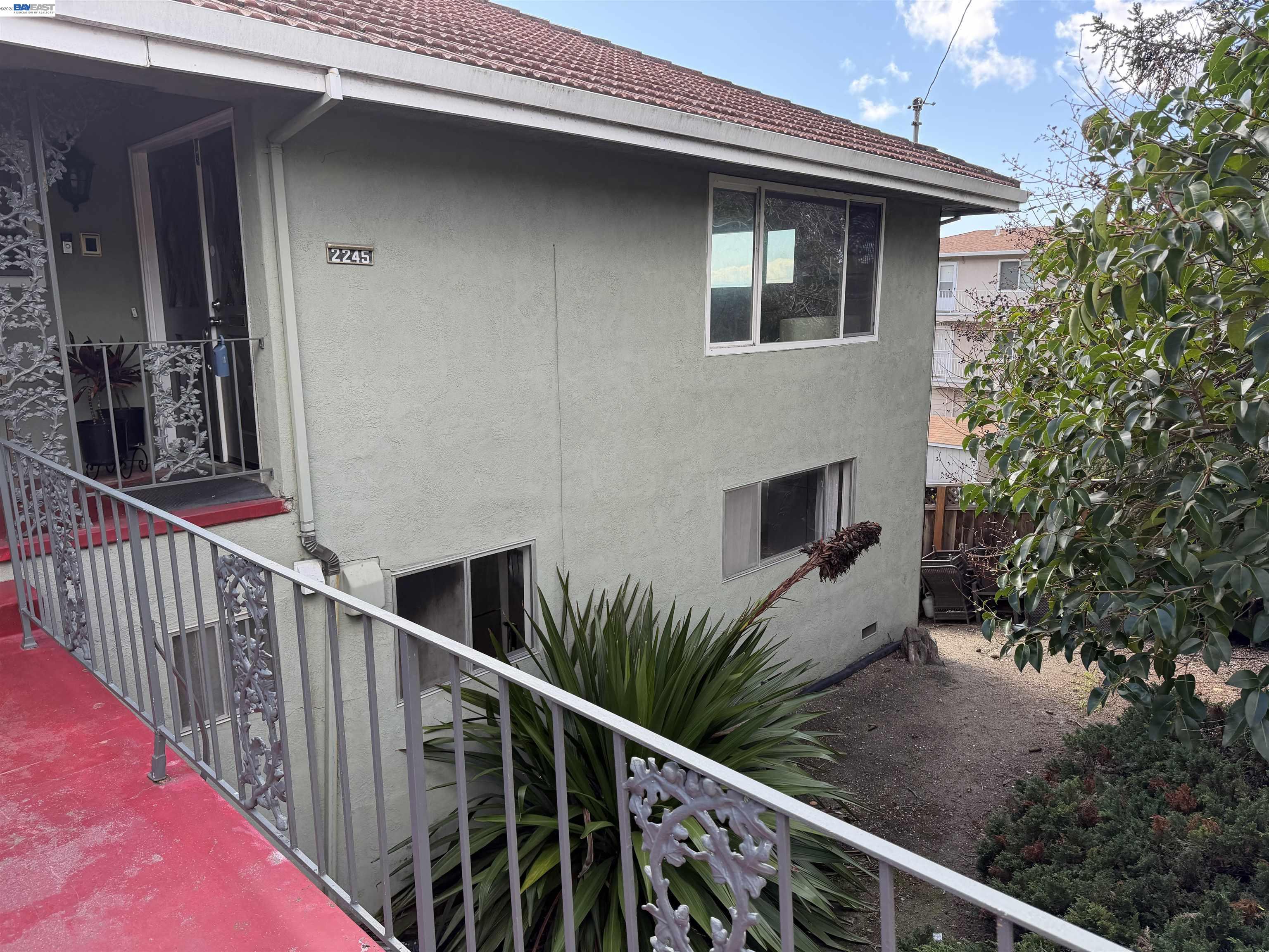 Detail Gallery Image 40 of 41 For 2245 Sol St, Castro Valley,  CA 94578 - 5 Beds | 3 Baths