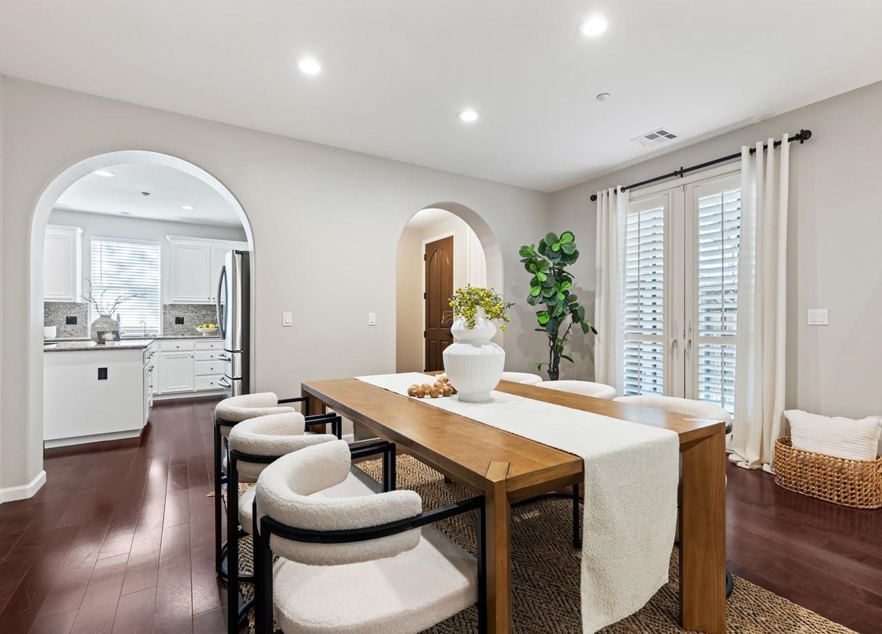 Photo #9: 41123963 Listing: Photo #9