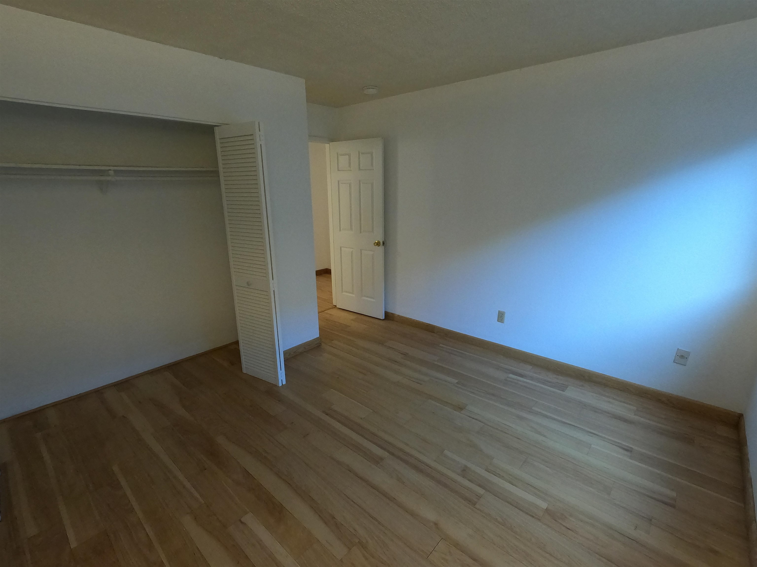 Detail Gallery Image 12 of 18 For 968 45th St #B,  Oakland,  CA 94608 - 2 Beds | 1 Baths