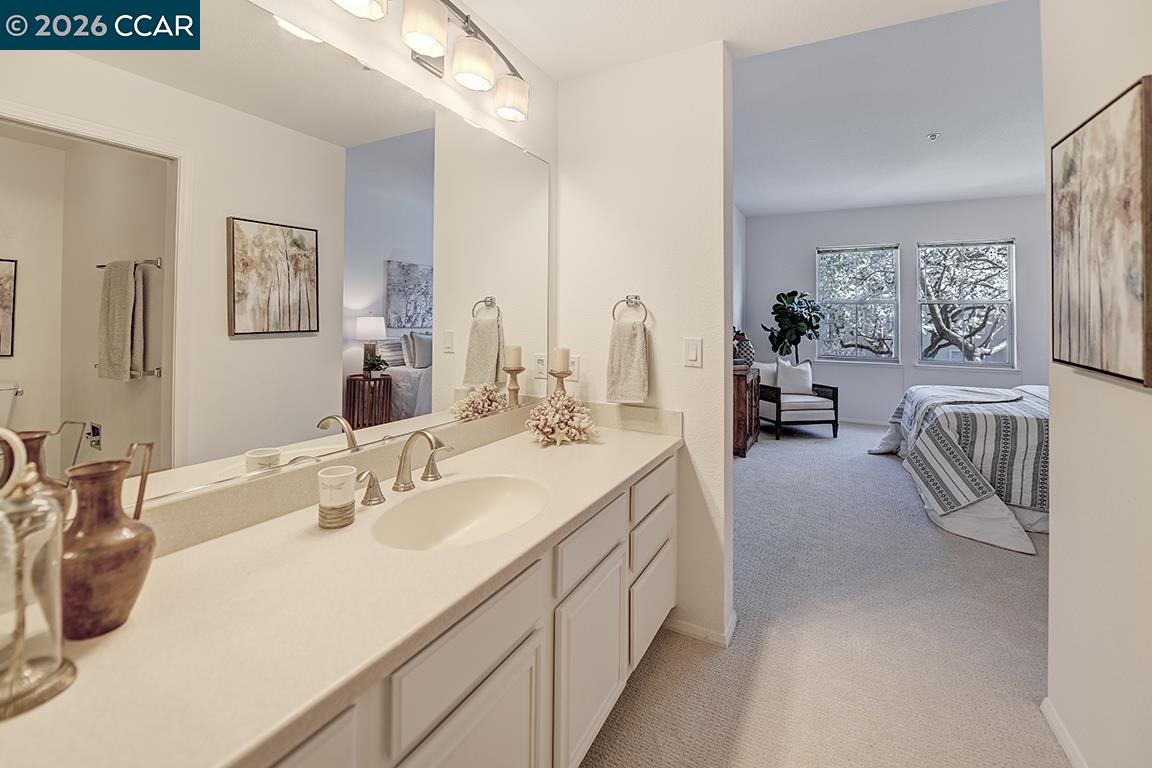 Photo #22: 41123968 Listing: Photo #22