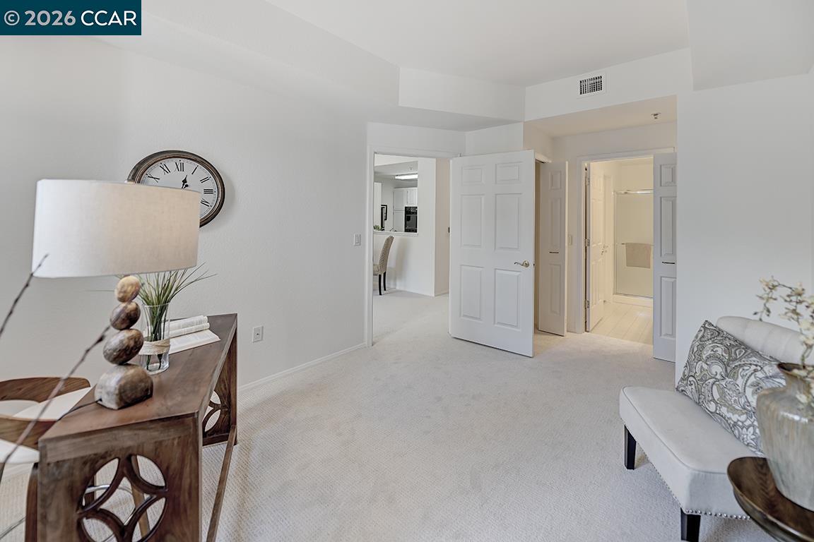 Photo #28: 41123968 Listing: Photo #28