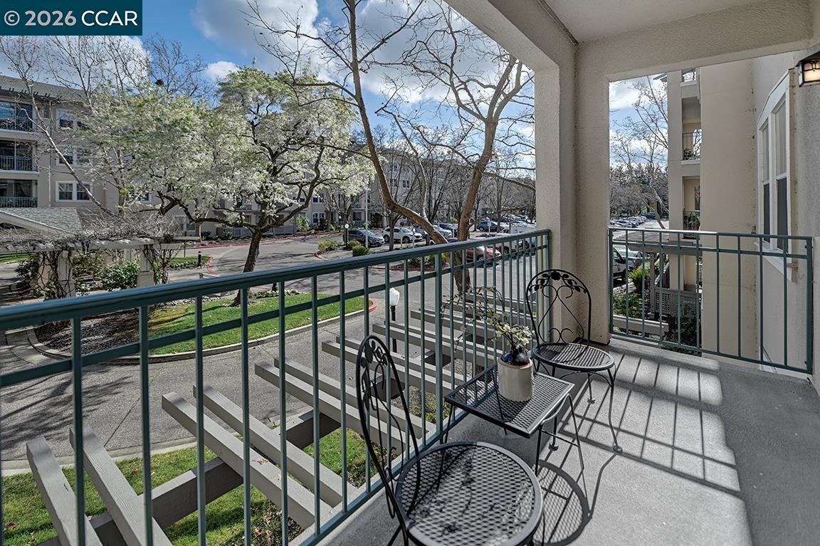 Photo #8: 41123968 Listing: Photo #8