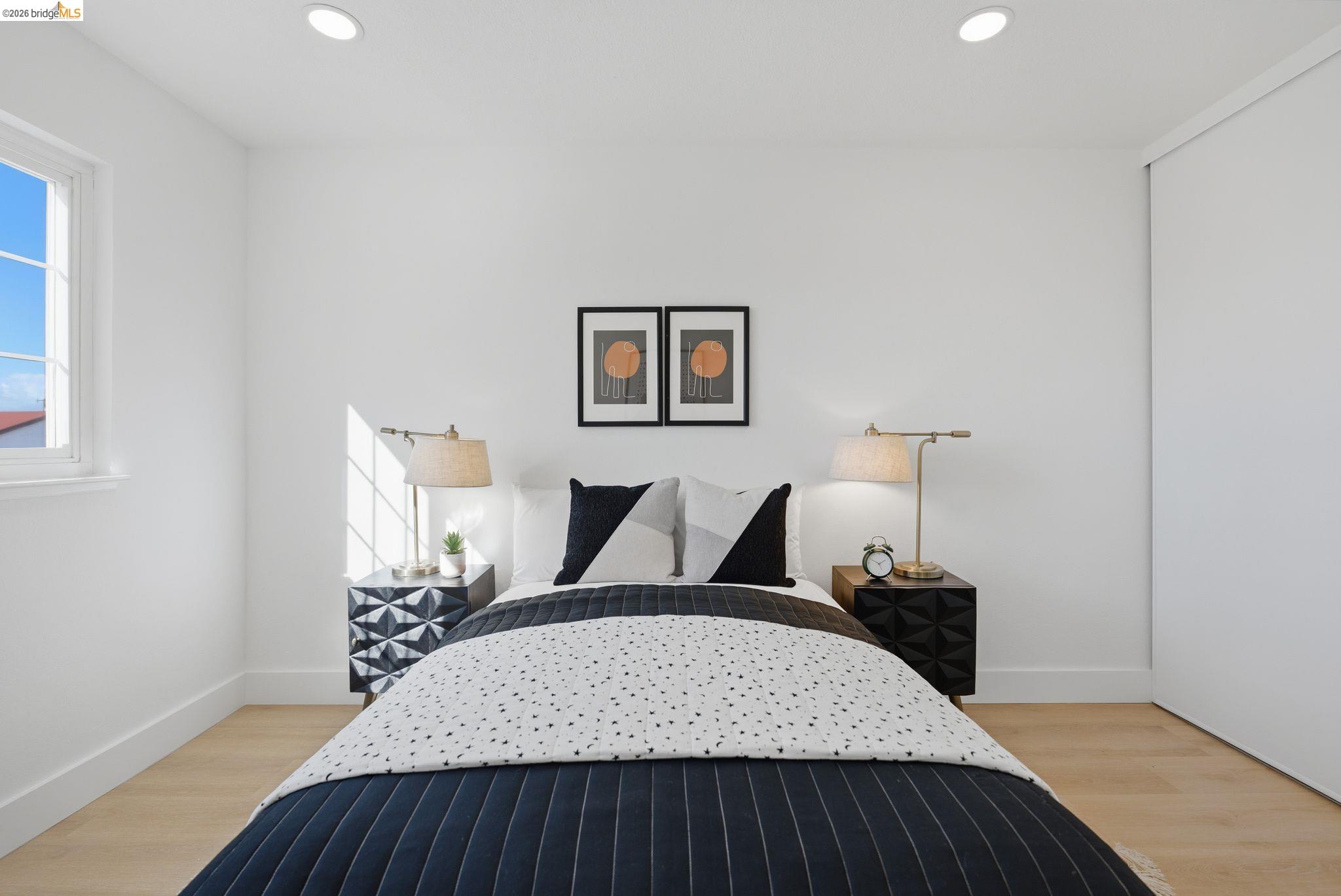 Detail Gallery Image 35 of 57 For 3178 Larchmont Ln, San Pablo,  CA 94806 - 3 Beds | 2/1 Baths