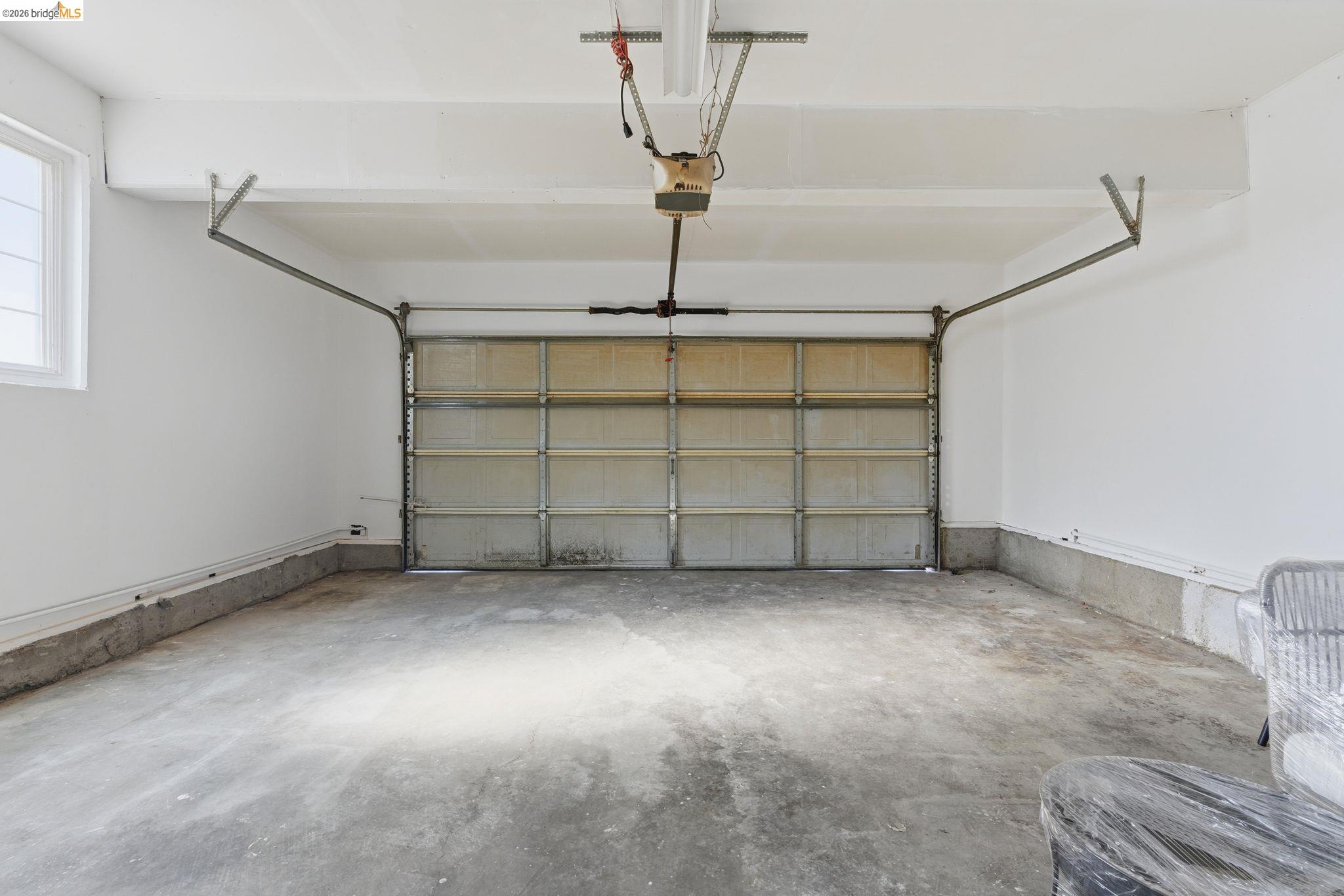 Detail Gallery Image 43 of 57 For 3178 Larchmont Ln, San Pablo,  CA 94806 - 3 Beds | 2/1 Baths