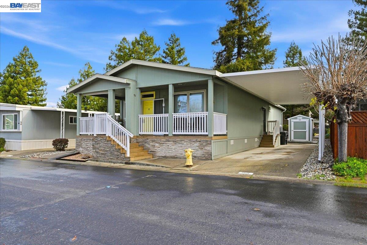 Detail Gallery Image 4 of 34 For 3231 Vineyard Ave Spc 93,  Pleasanton,  CA 94566 - 2 Beds | 2 Baths