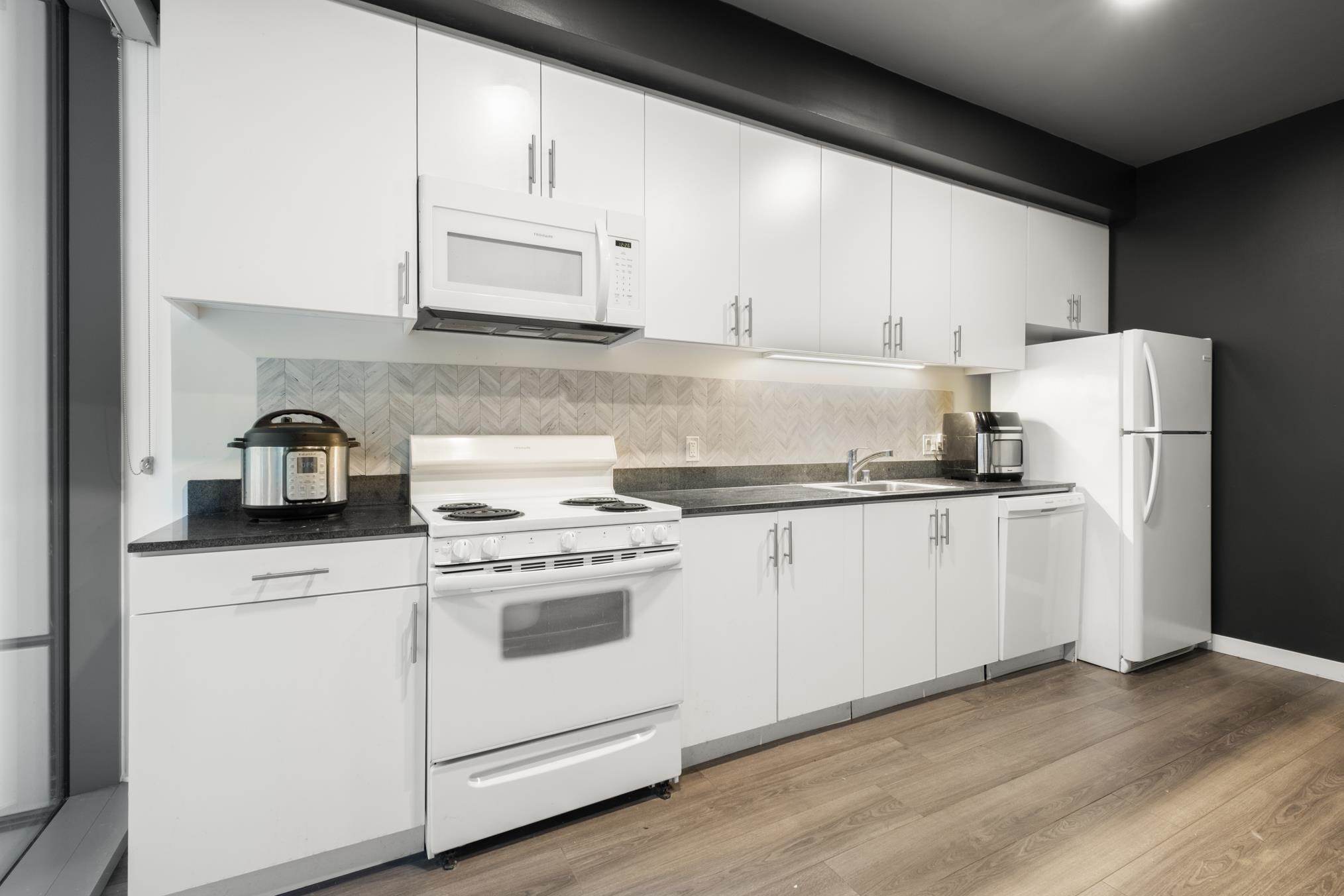 Detail Gallery Image 5 of 27 For 280 Spear St. 2b,  San Francisco,  CA 94105 - 1 Beds | 1 Baths