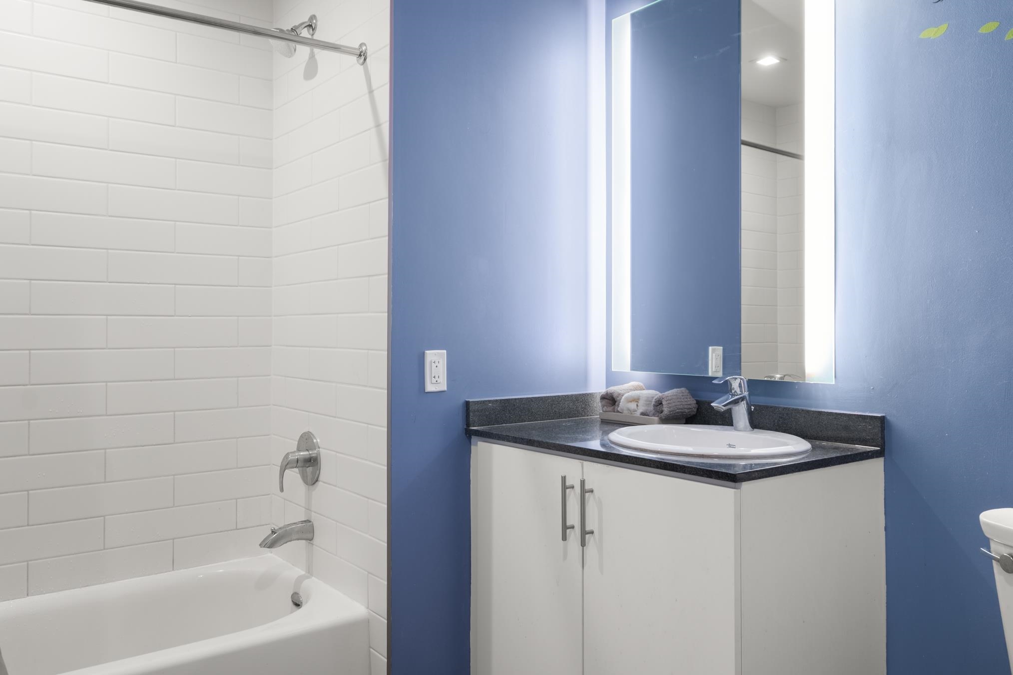 Detail Gallery Image 8 of 27 For 280 Spear St. 2b,  San Francisco,  CA 94105 - 1 Beds | 1 Baths