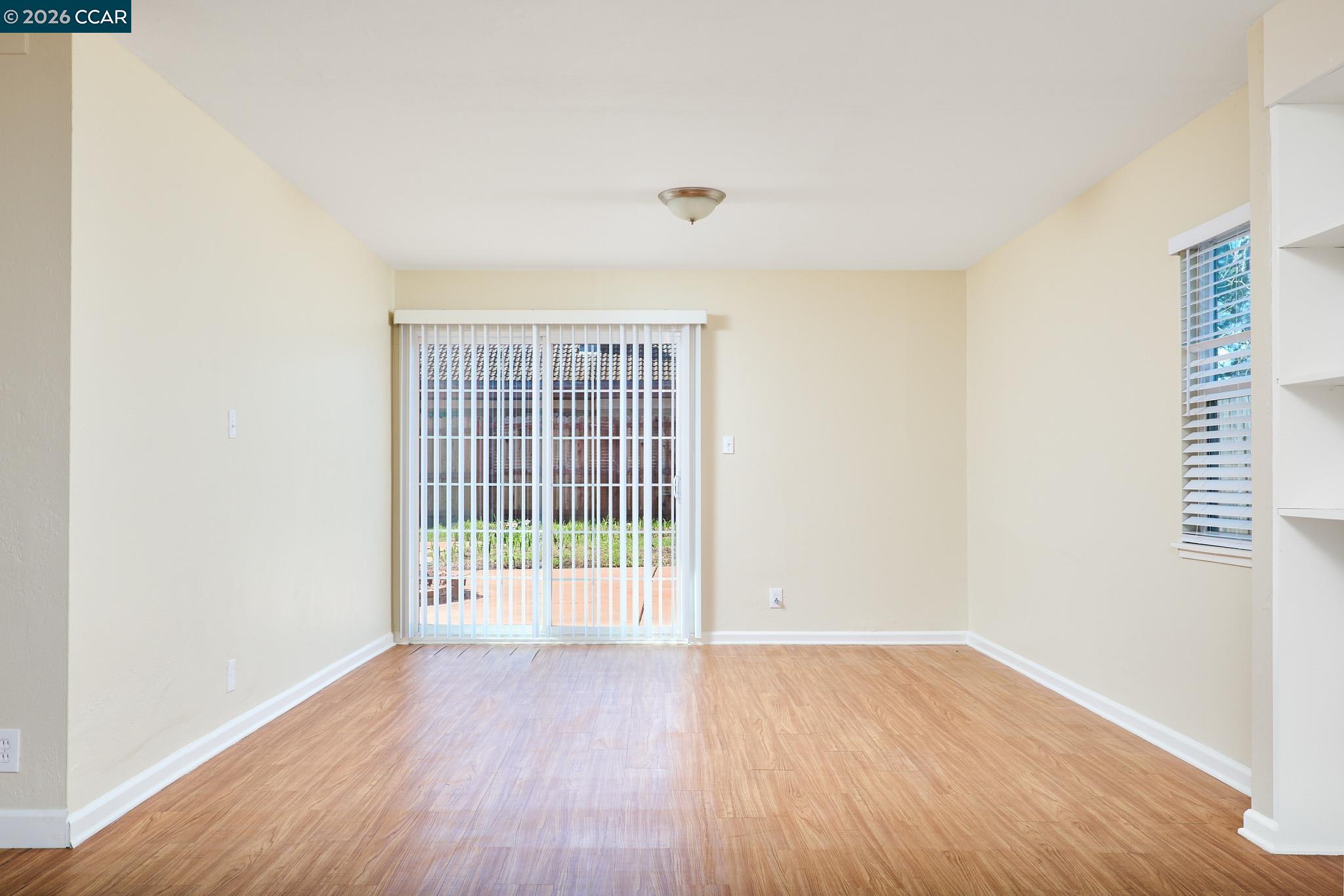 Detail Gallery Image 16 of 29 For 1413 Maryland St, Fairfield,  CA 94533 - 3 Beds | 2/1 Baths