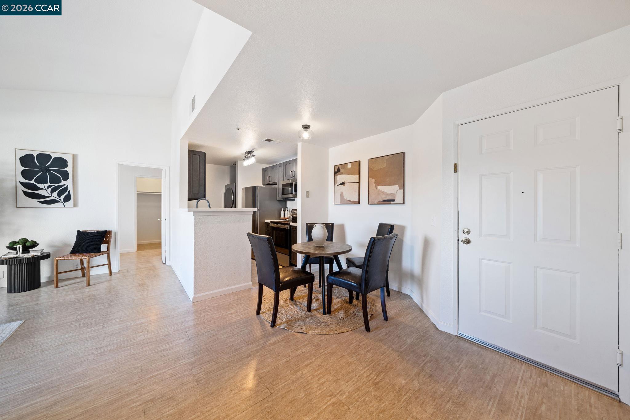 Photo #9: 41123979 Listing: Photo #9