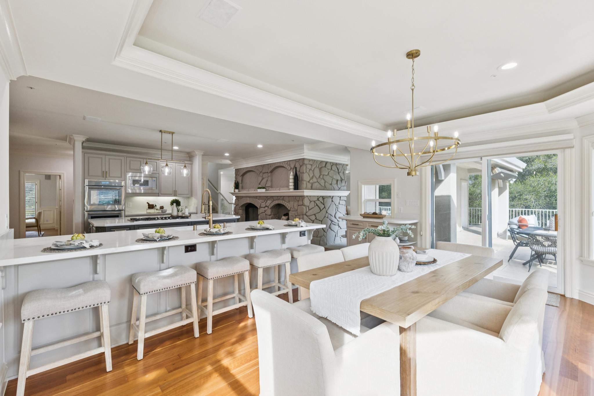 Detail Gallery Image 19 of 60 For 8044 Golden Eagle Way, Pleasanton,  CA 94588 - 5 Beds | 4/1 Baths