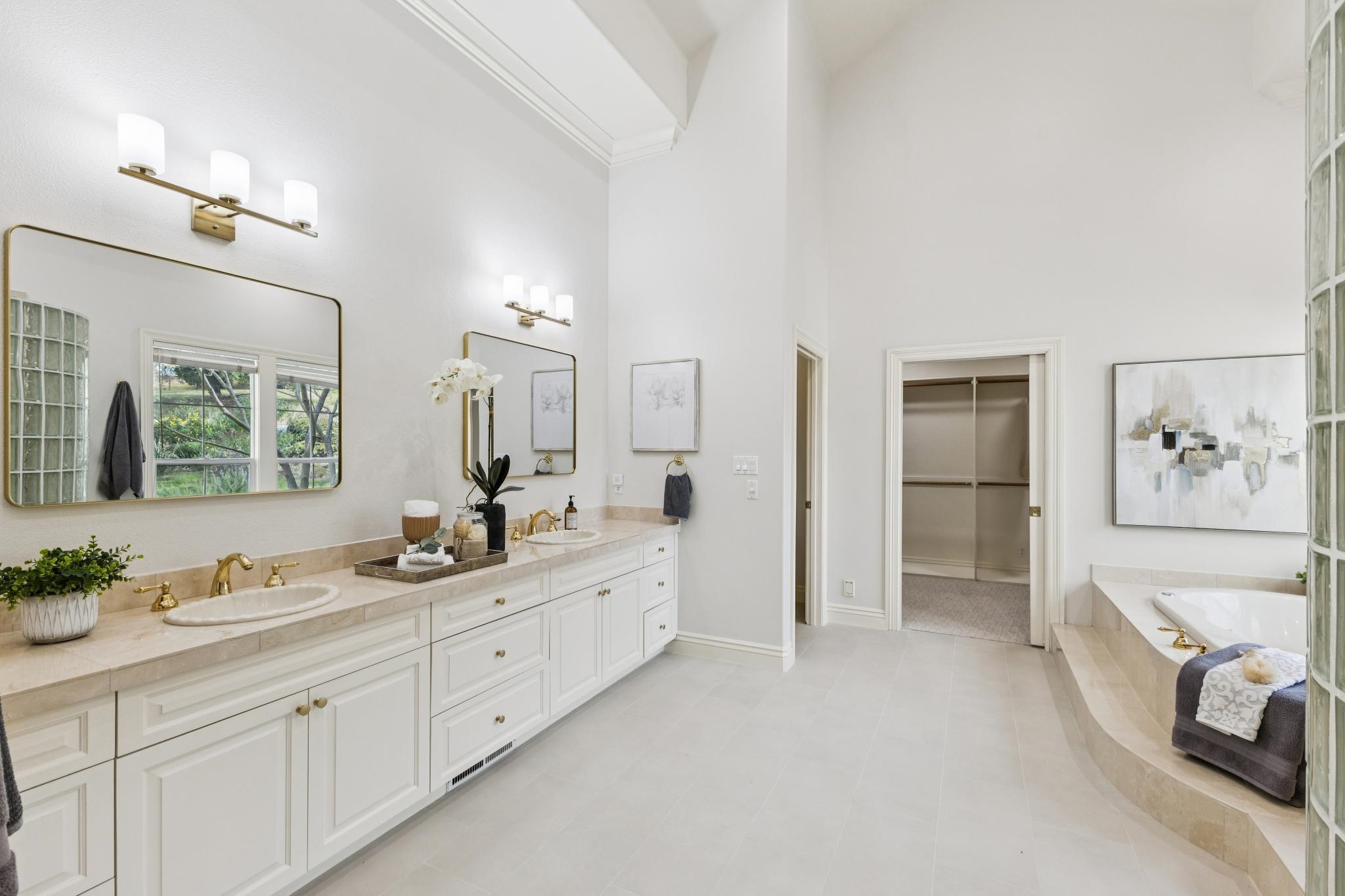 Detail Gallery Image 33 of 60 For 8044 Golden Eagle Way, Pleasanton,  CA 94588 - 5 Beds | 4/1 Baths