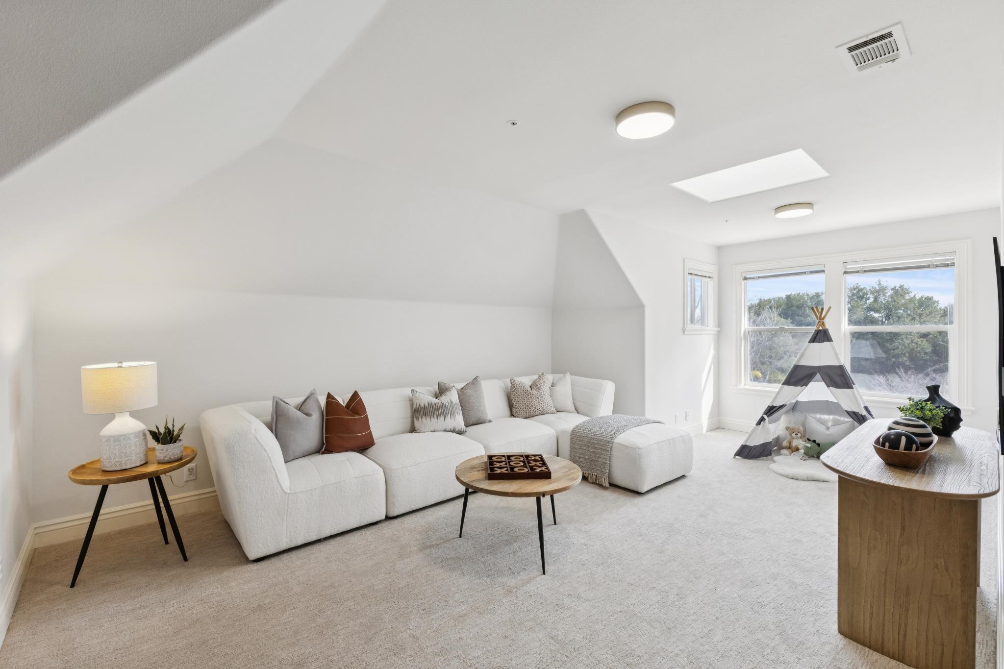 Detail Gallery Image 45 of 60 For 8044 Golden Eagle Way, Pleasanton,  CA 94588 - 5 Beds | 4/1 Baths