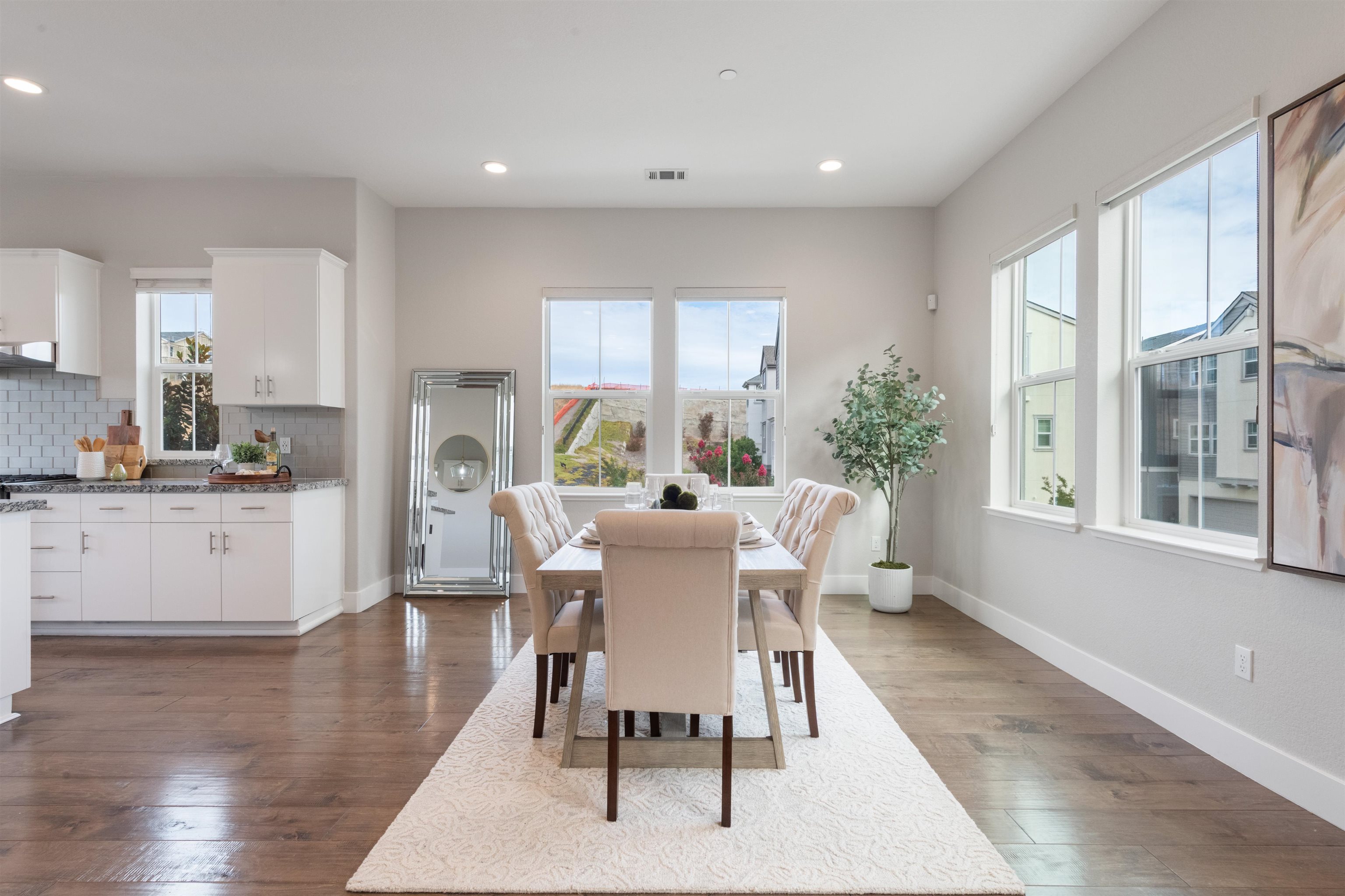 Detail Gallery Image 12 of 35 For 4371 Panorama Dr, Dublin,  CA 94568 - 3 Beds | 2/1 Baths