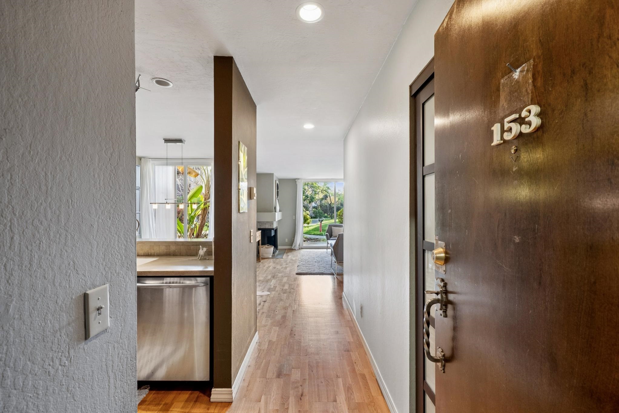 Photo #4: 41123990 Listing: Photo #4