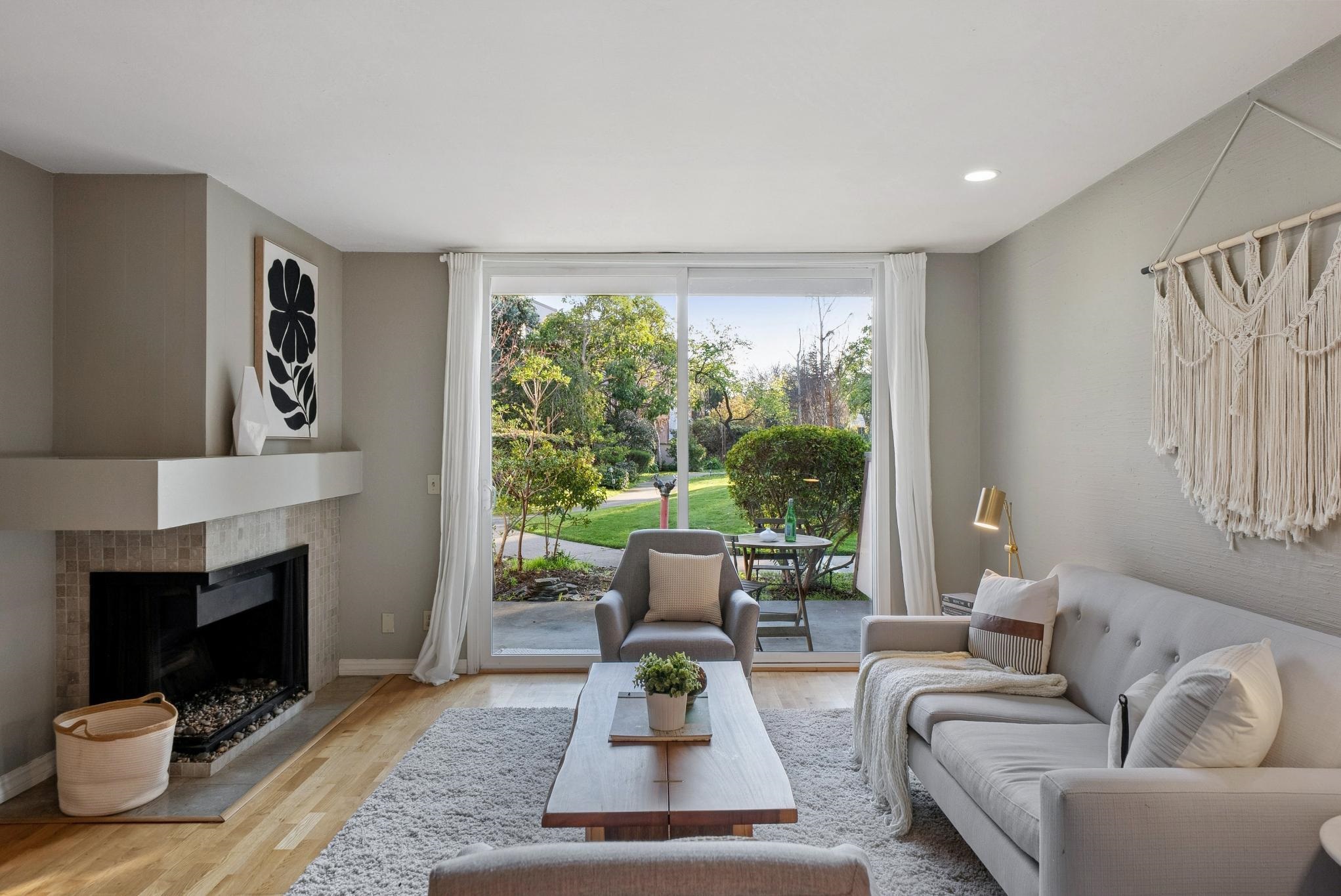 Photo #8: 41123990 Listing: Photo #8