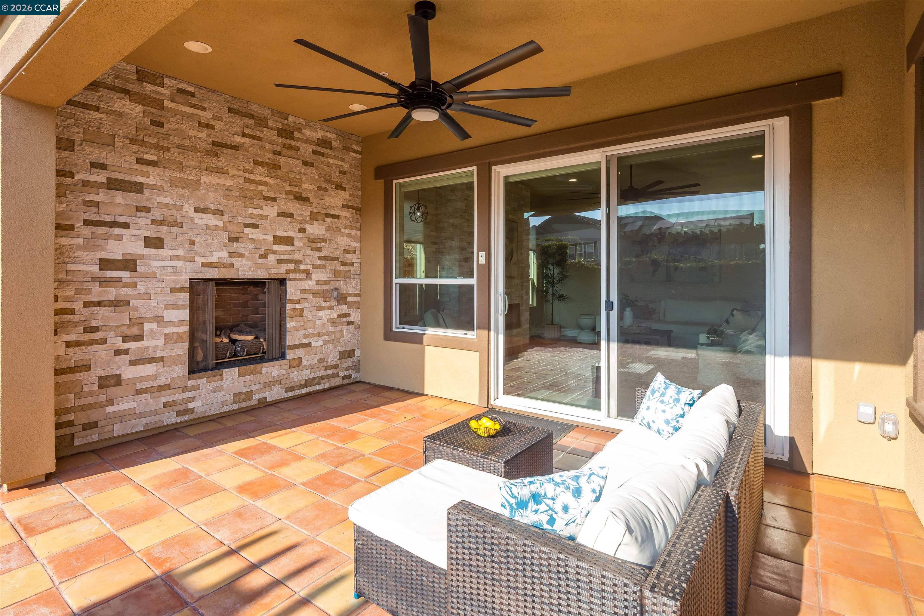 Detail Gallery Image 6 of 52 For 2090 Rioja Way, Brentwood,  CA 94513 - 4 Beds | 3/1 Baths