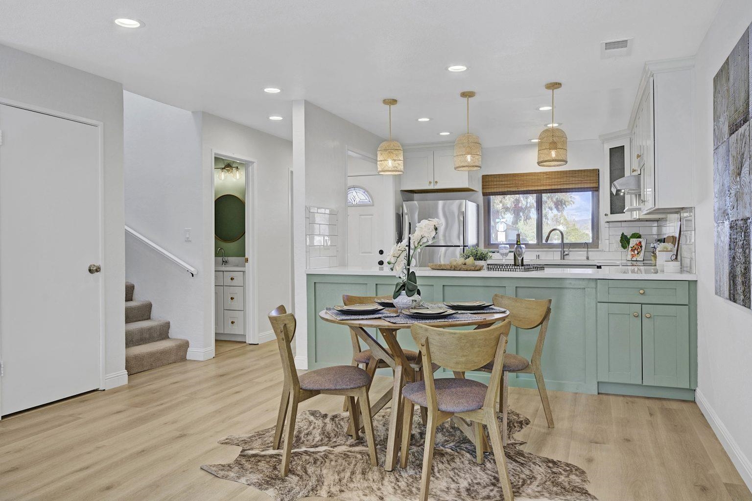 Detail Gallery Image 13 of 49 For 3218 Fir Ave, Alameda,  CA 94502 - 3 Beds | 2/1 Baths