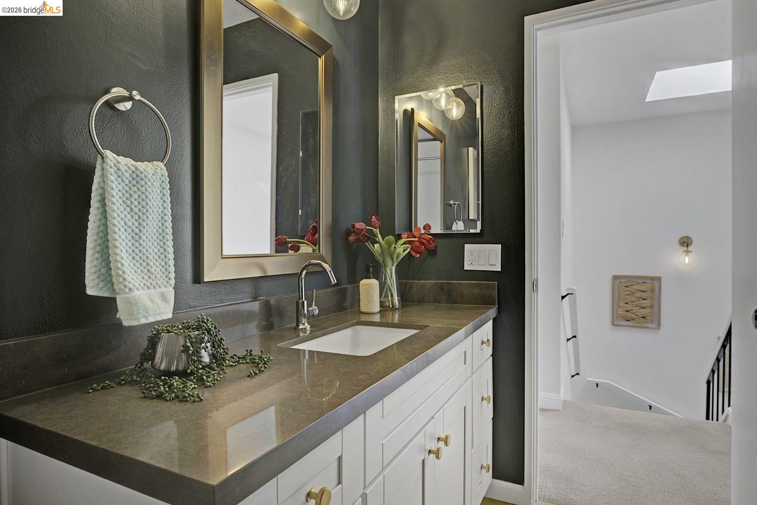 Photo #32: 41123994 Listing: Photo #32