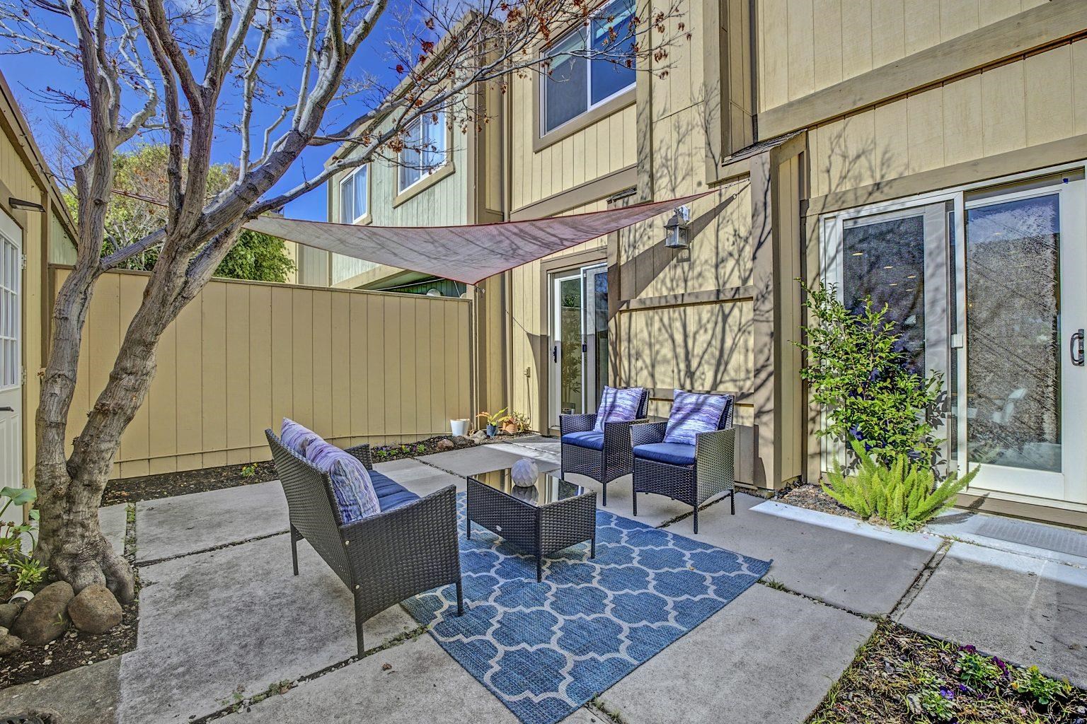 Detail Gallery Image 43 of 49 For 3218 Fir Ave, Alameda,  CA 94502 - 3 Beds | 2/1 Baths